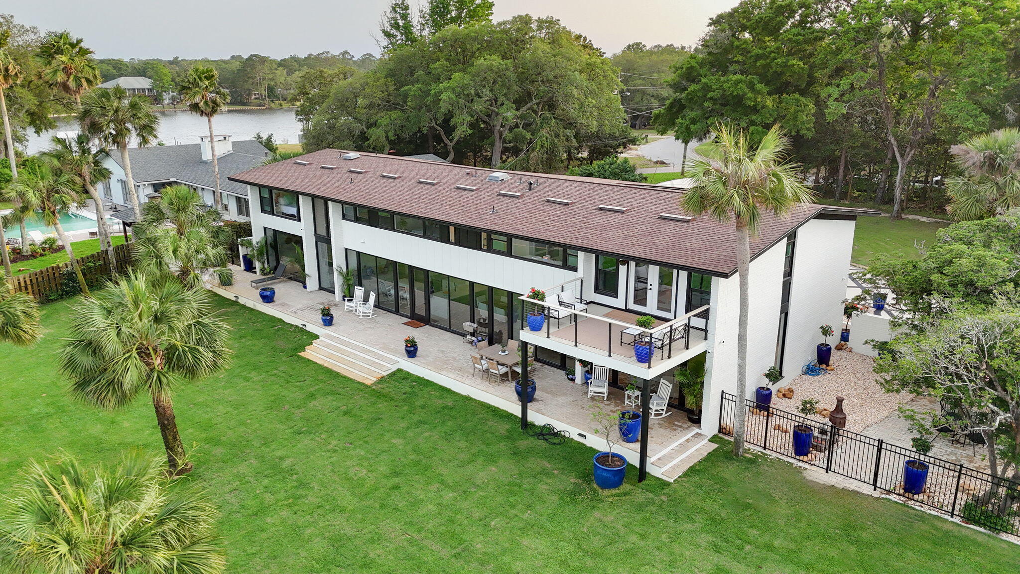 ELLIOTTS POINT 10TH ADDN - Residential