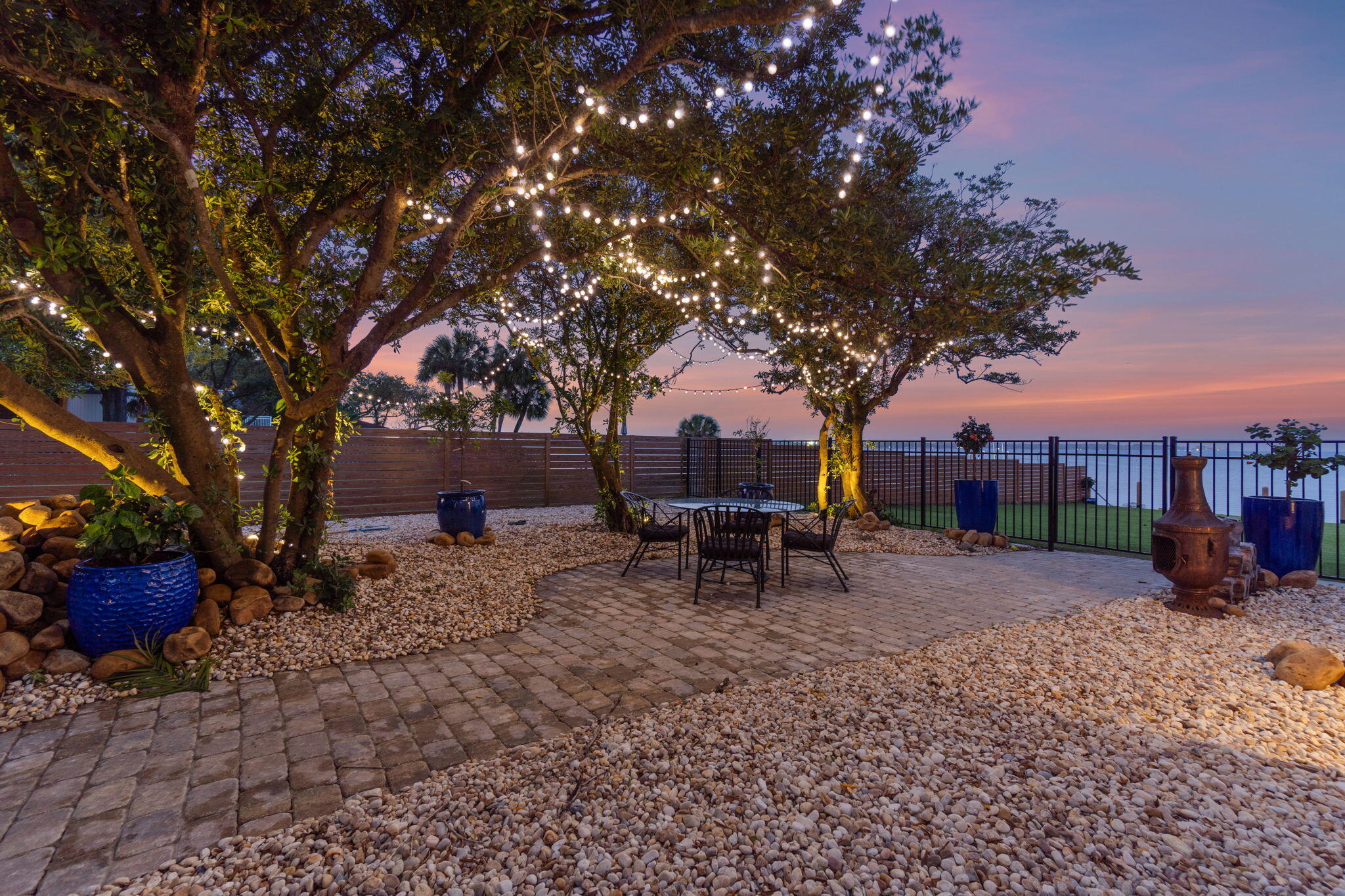 ELLIOTTS POINT 10TH ADDN - Residential