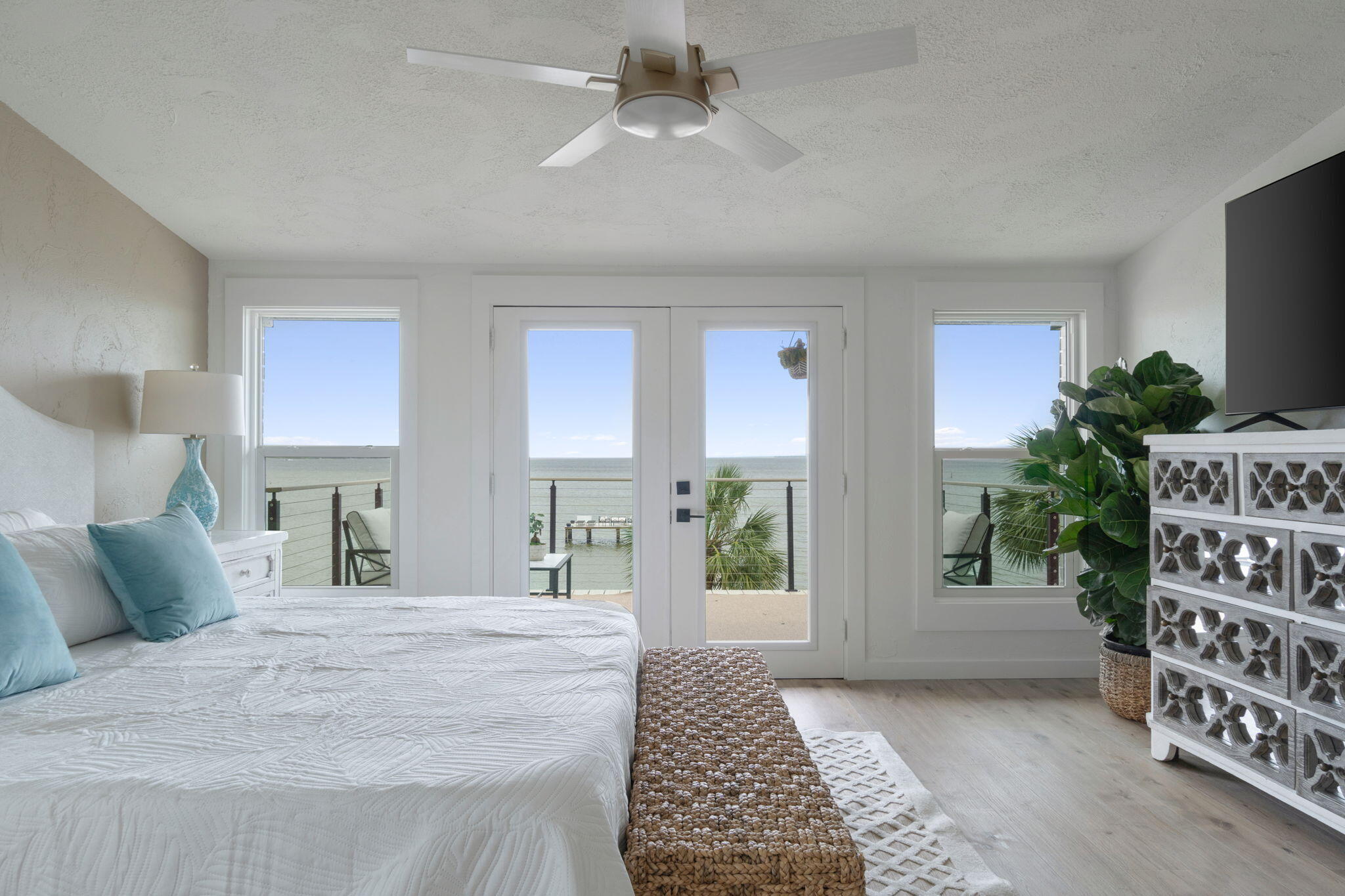 ELLIOTTS POINT 10TH ADDN - Residential