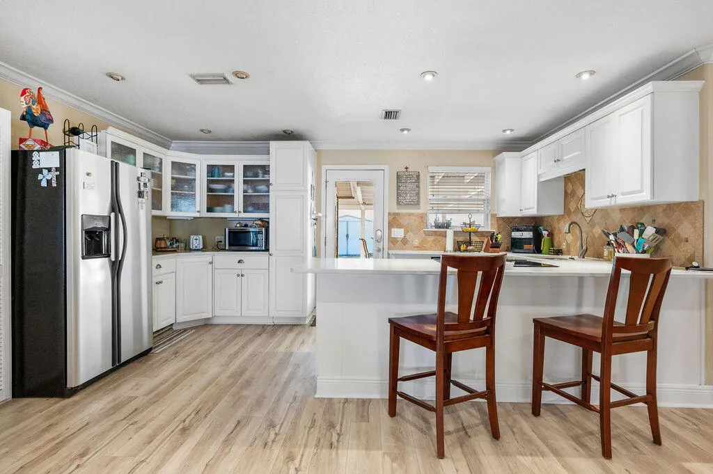 Niceville, Florida 32578, United States, 4 Bedrooms Bedrooms, ,3 BathroomsBathrooms,Residential,Active,21220