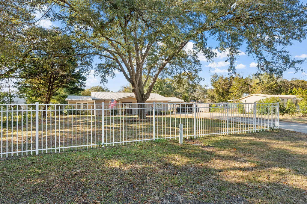 Niceville, Florida 32578, United States, 4 Bedrooms Bedrooms, ,3 BathroomsBathrooms,Residential,Active,21220