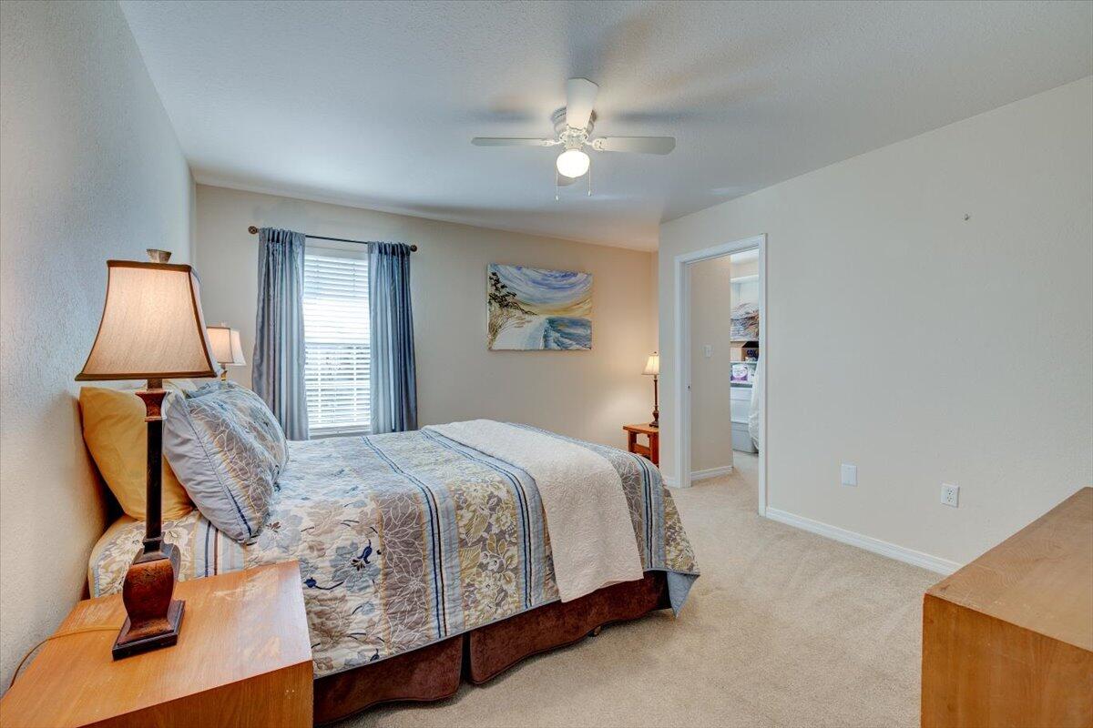 EMERALD LAKES PH 1 - Residential