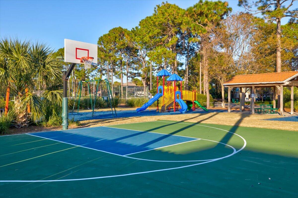 EMERALD LAKES PH 1 - Residential