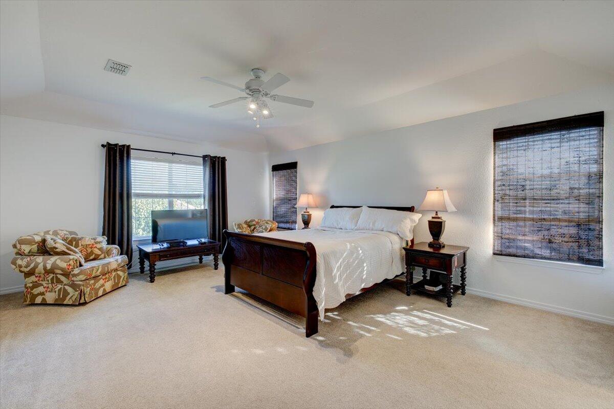 EMERALD LAKES PH 1 - Residential