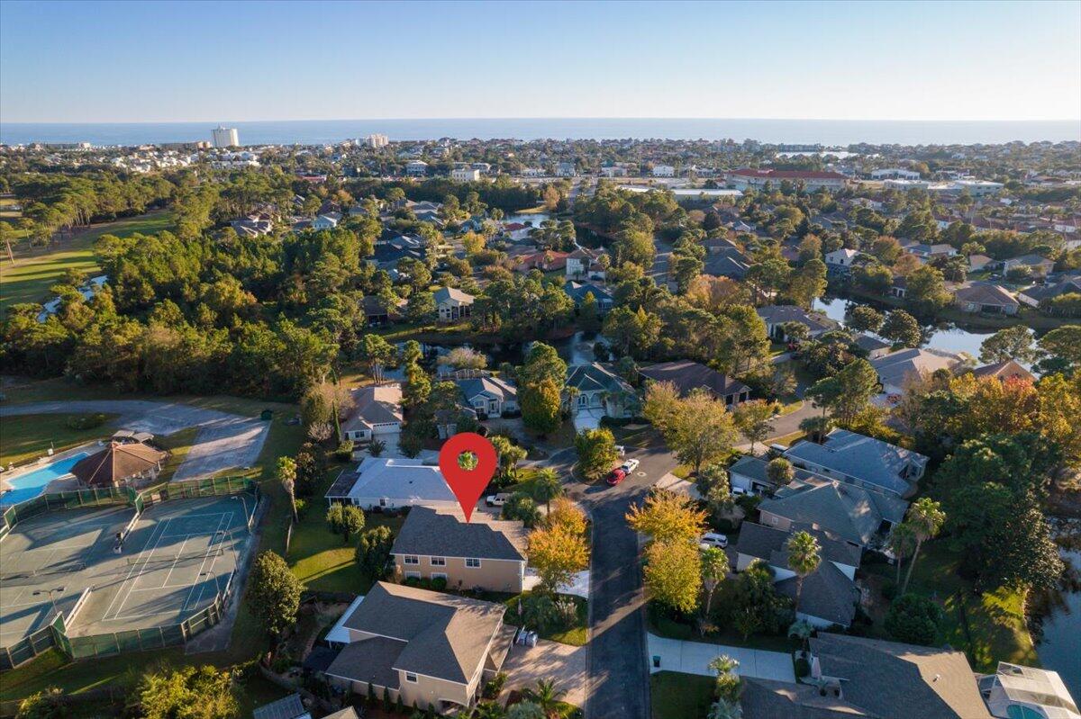 EMERALD LAKES PH 1 - Residential