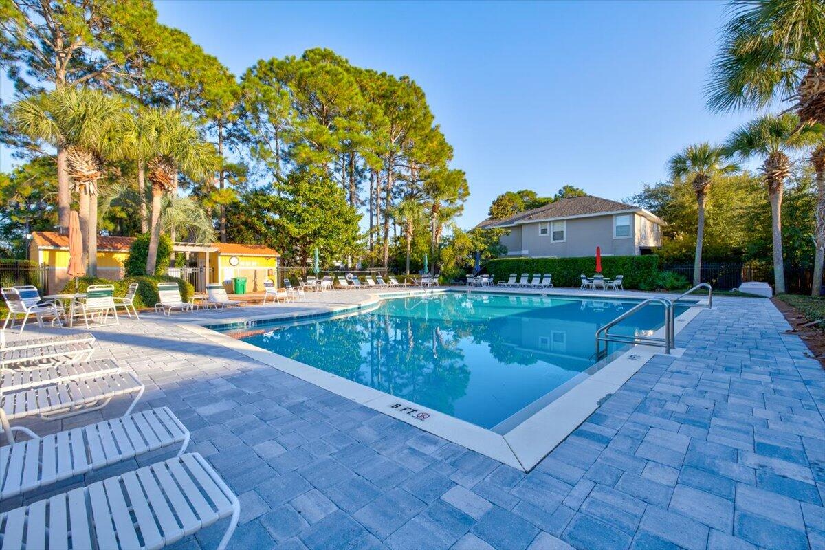 EMERALD LAKES PH 1 - Residential