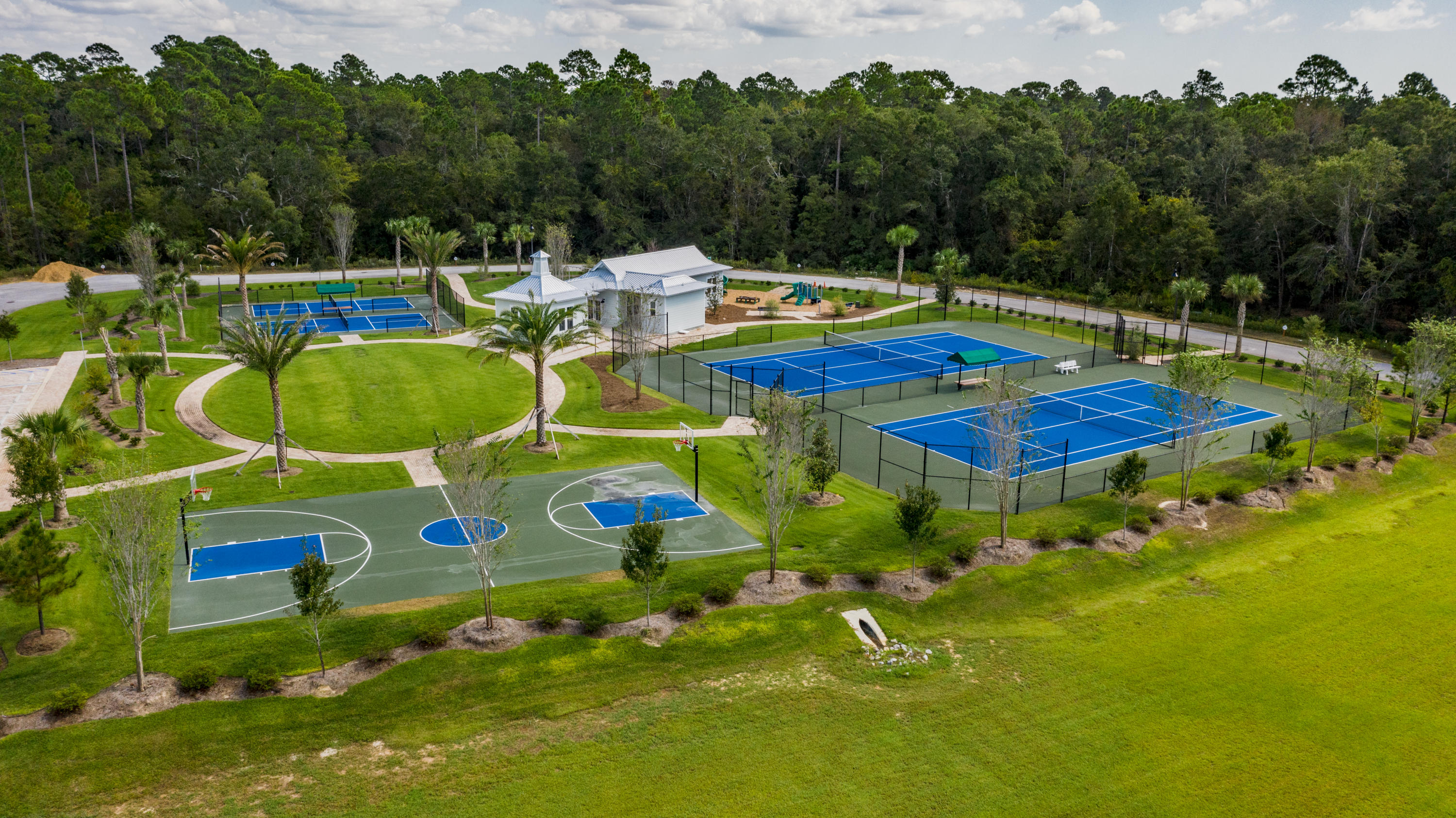 BEAR CREEK COTTAGES - Residential