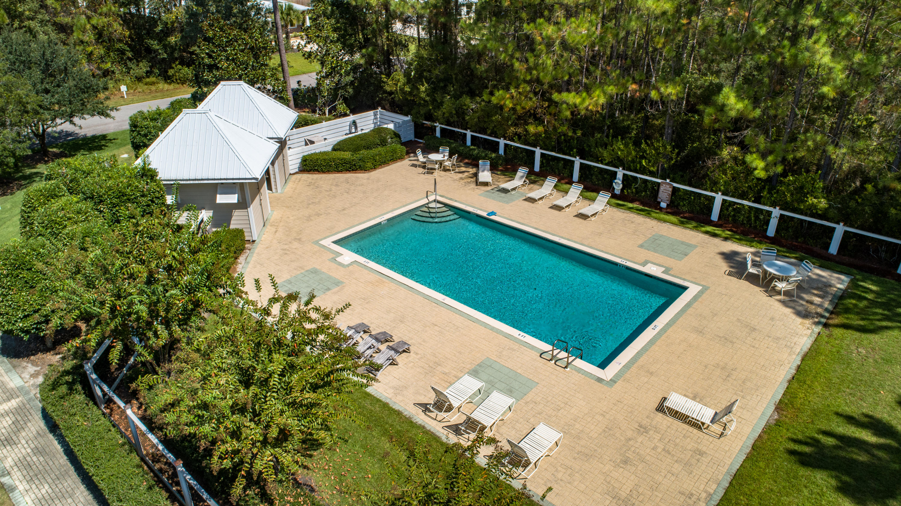 BEAR CREEK COTTAGES - Residential