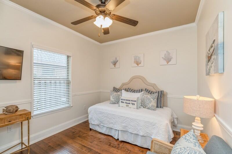 MUSSETT BAYOU ESTATES - Residential
