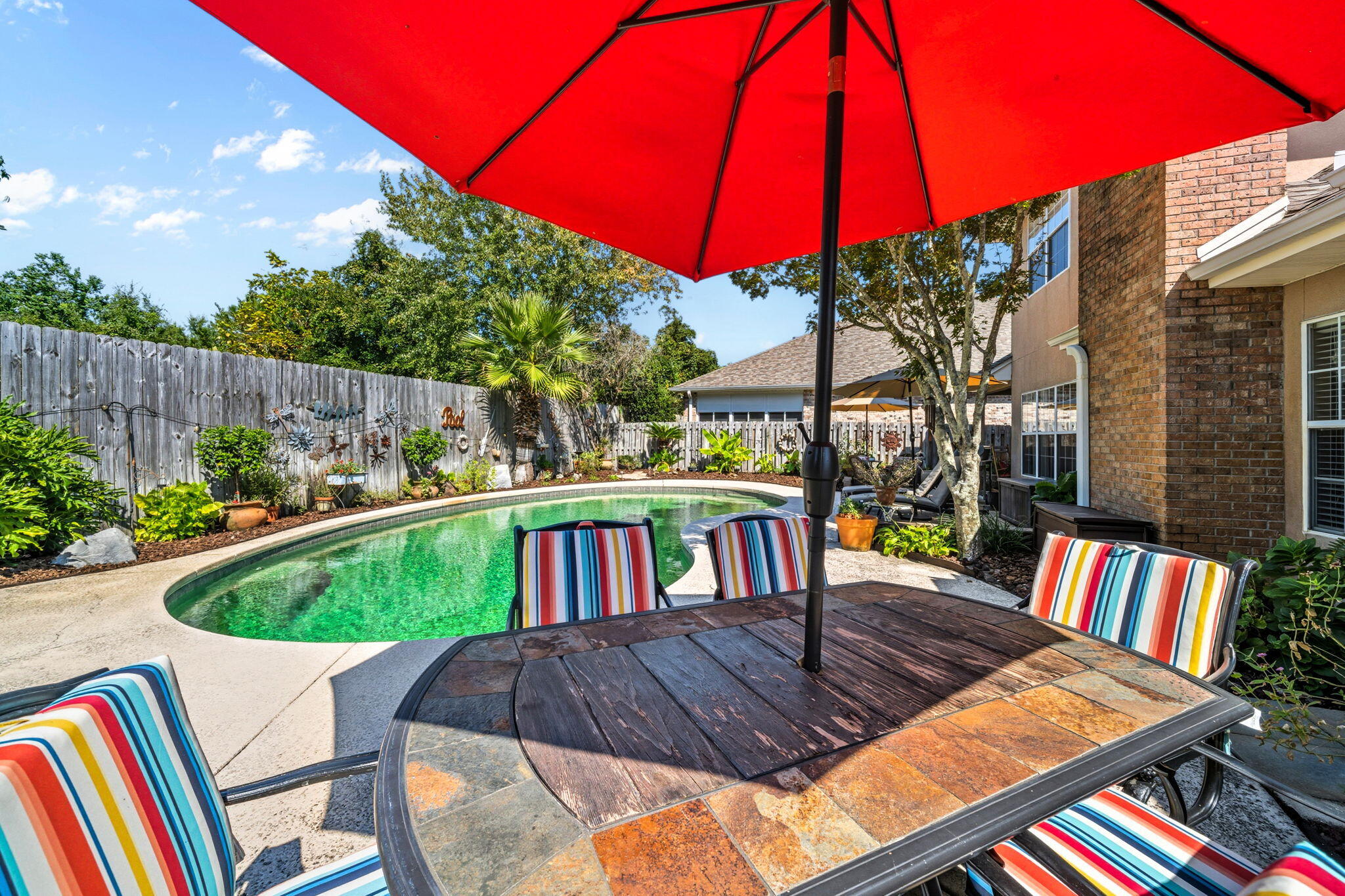 BRIDGEPORT COLONY - Residential