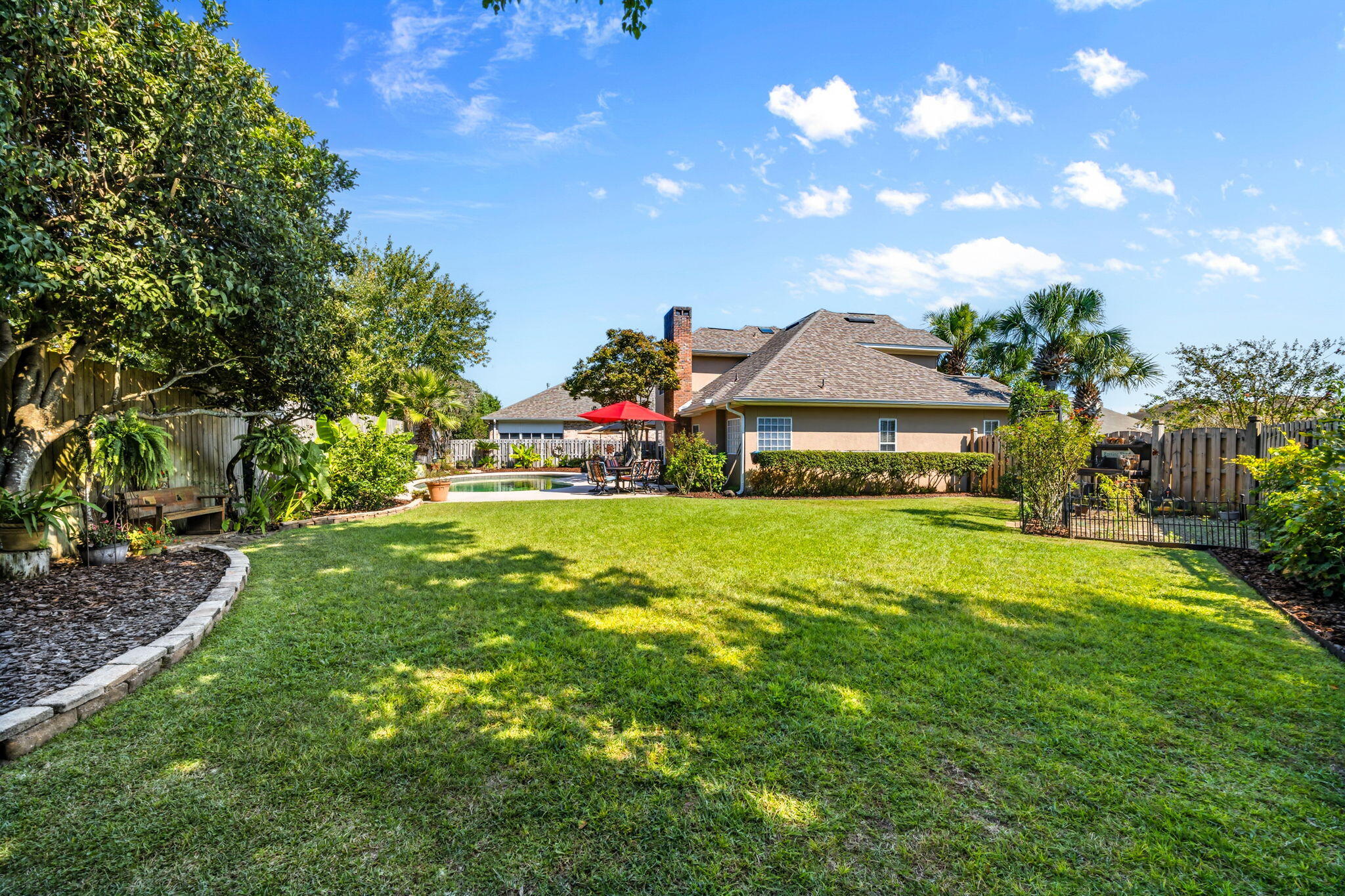 BRIDGEPORT COLONY - Residential