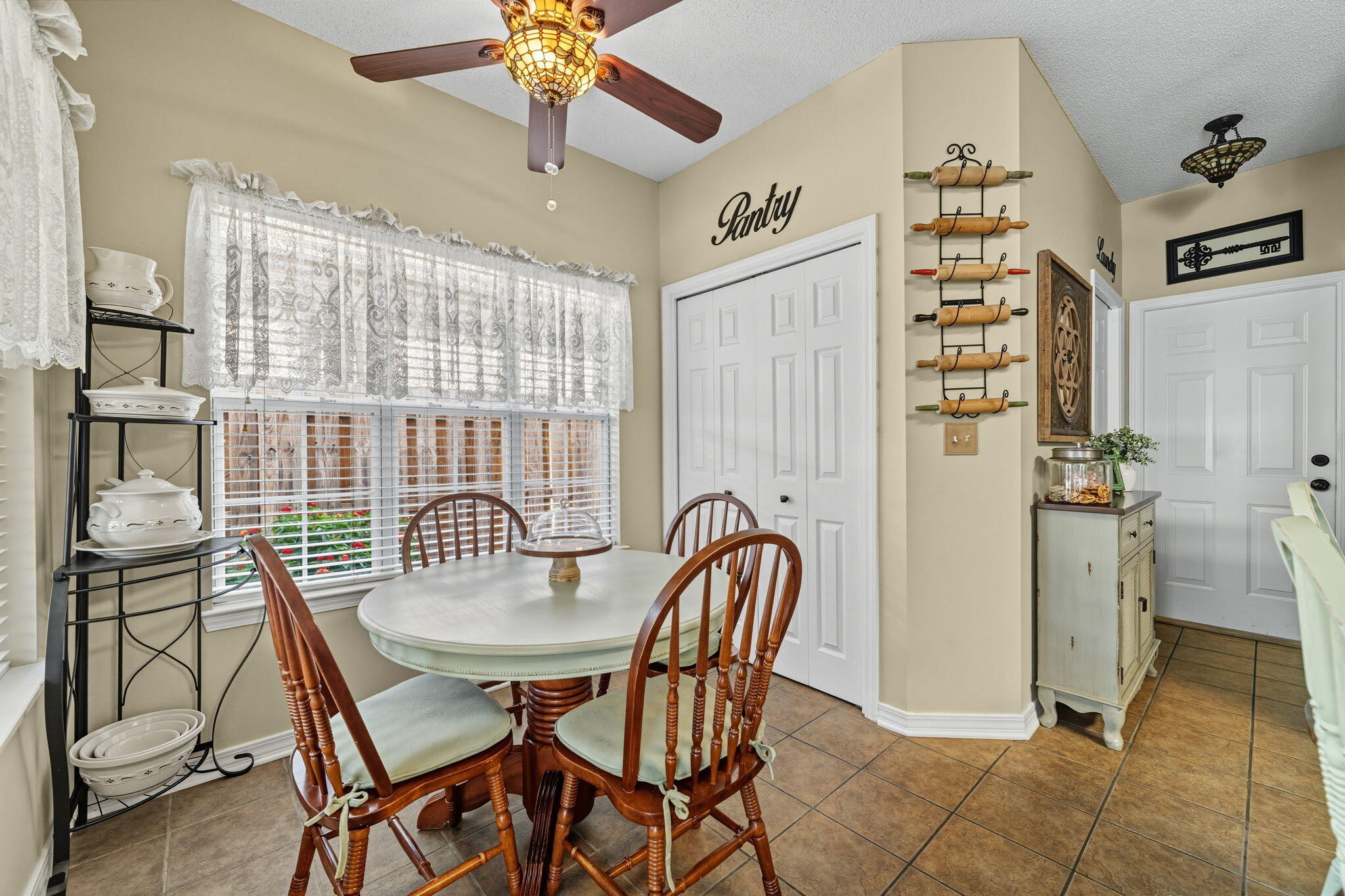 BRIDGEPORT COLONY - Residential