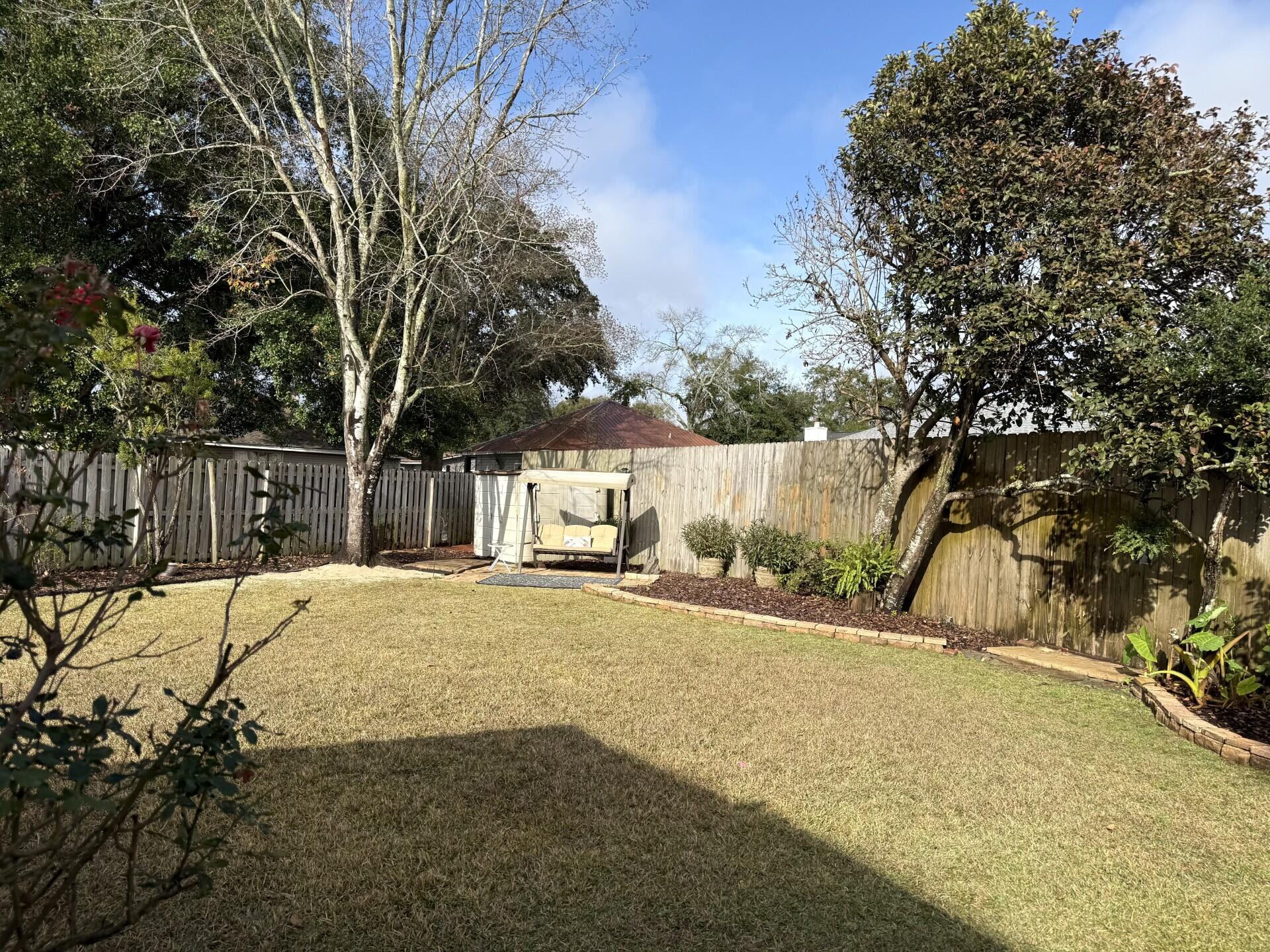 BRIDGEPORT COLONY - Residential