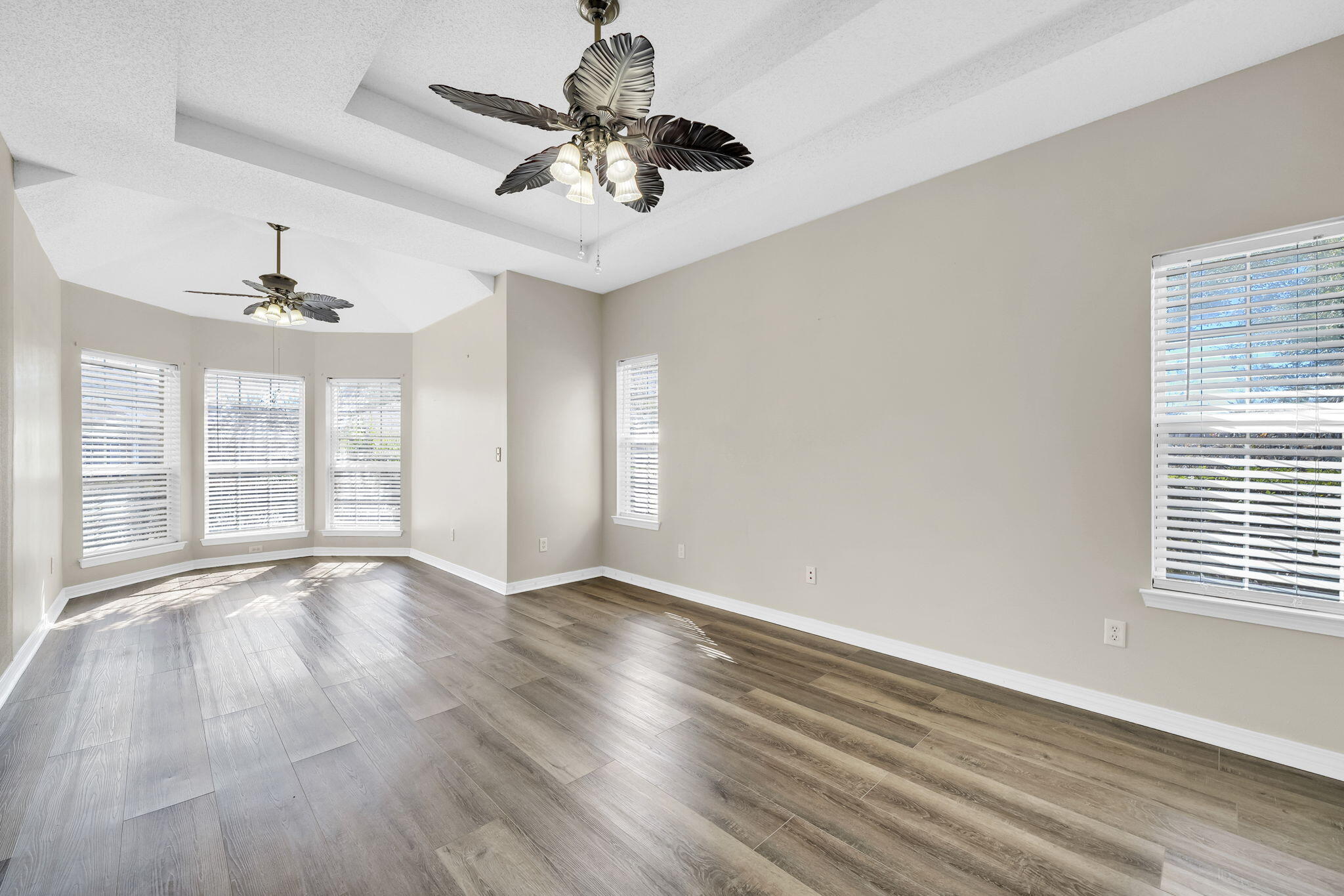 BRIDGEPORT COLONY - Residential