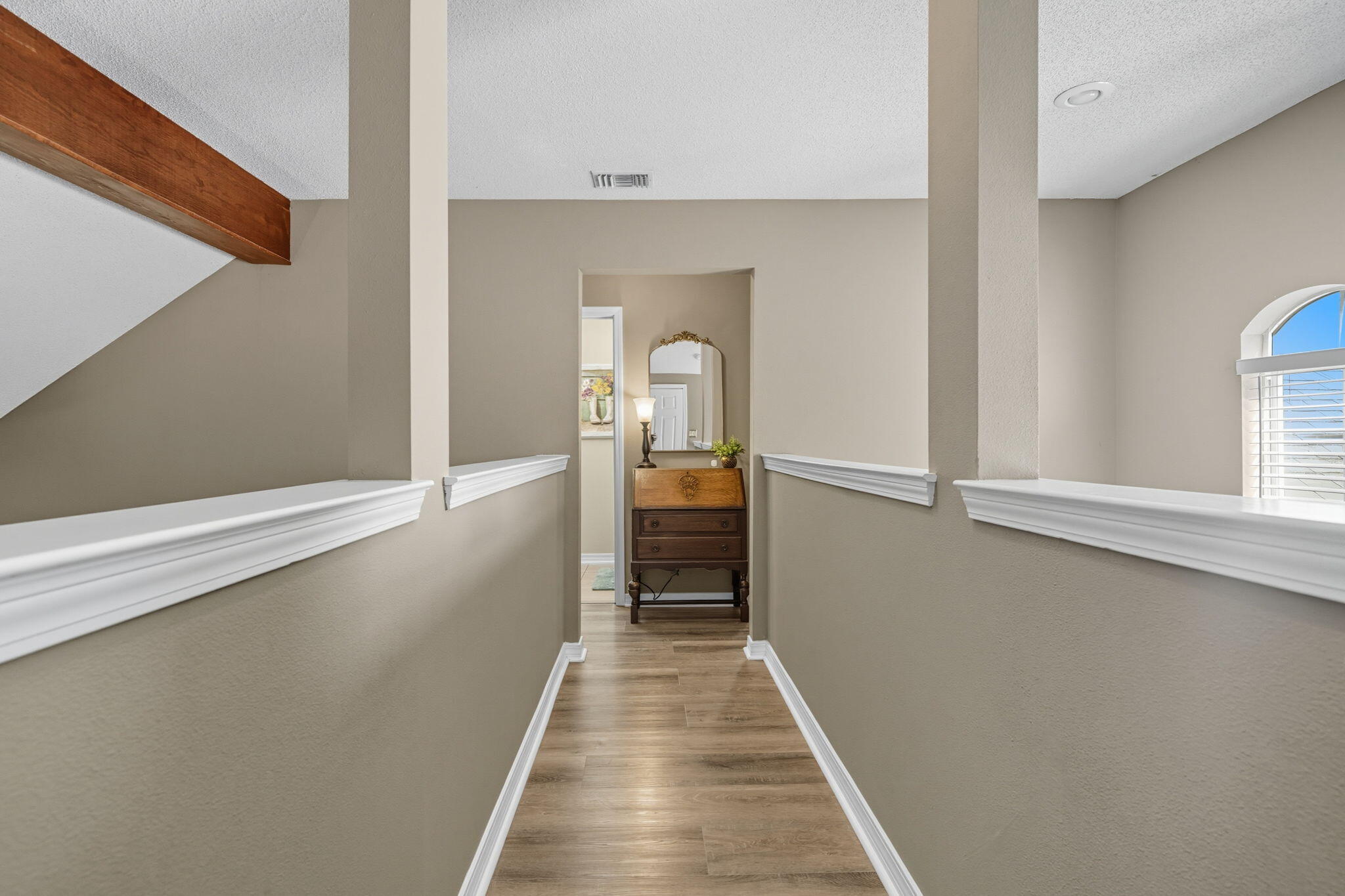 BRIDGEPORT COLONY - Residential