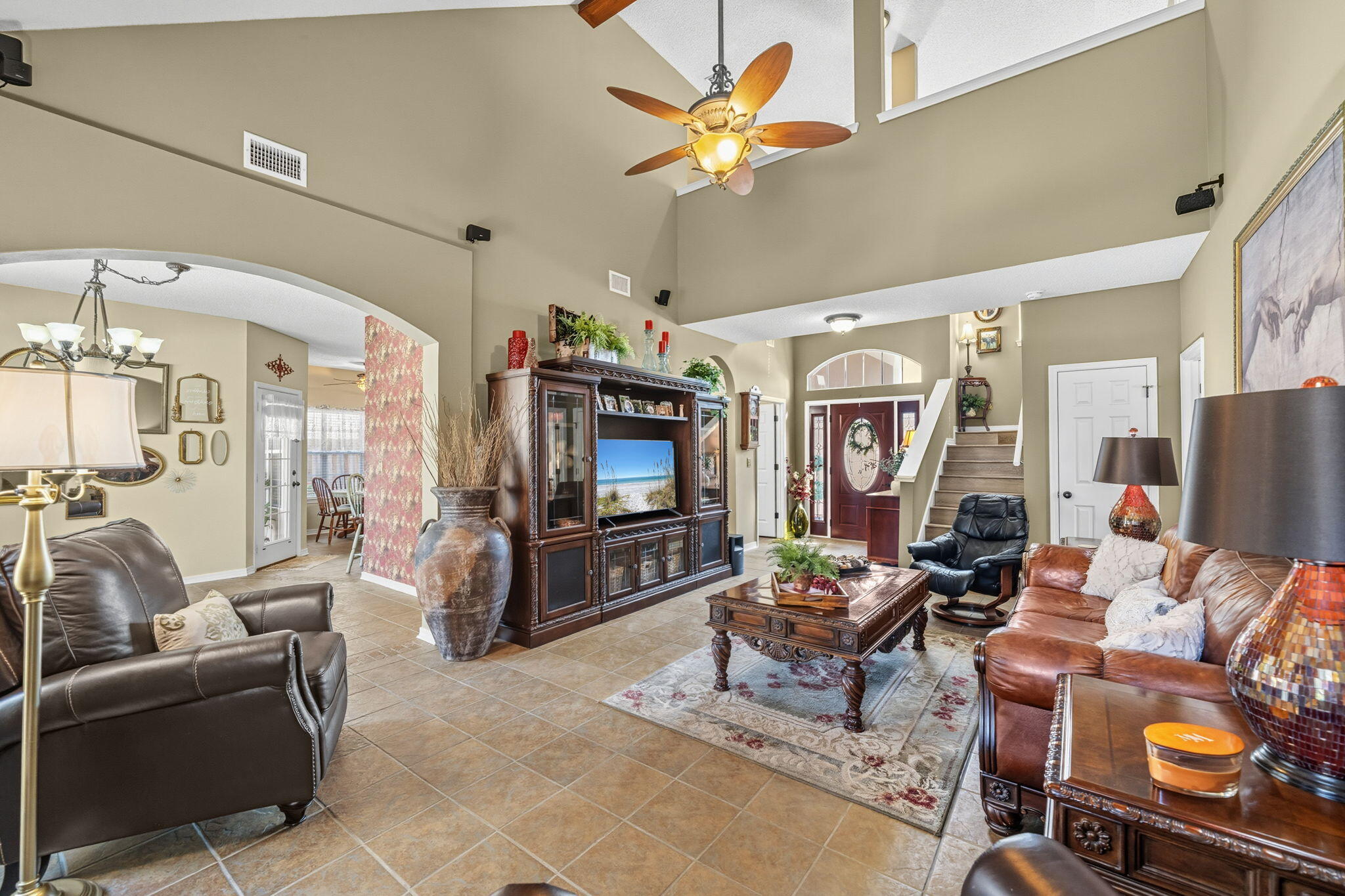 BRIDGEPORT COLONY - Residential