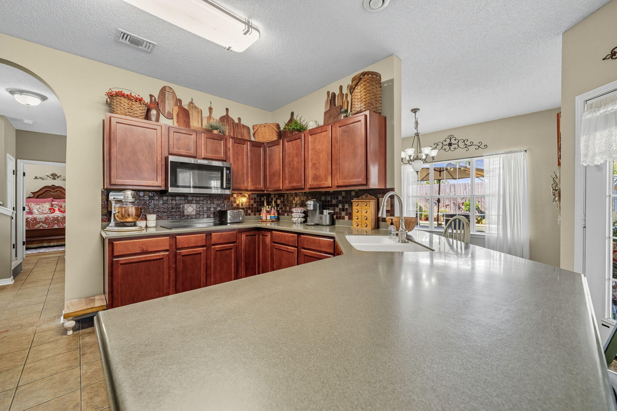 BRIDGEPORT COLONY - Residential