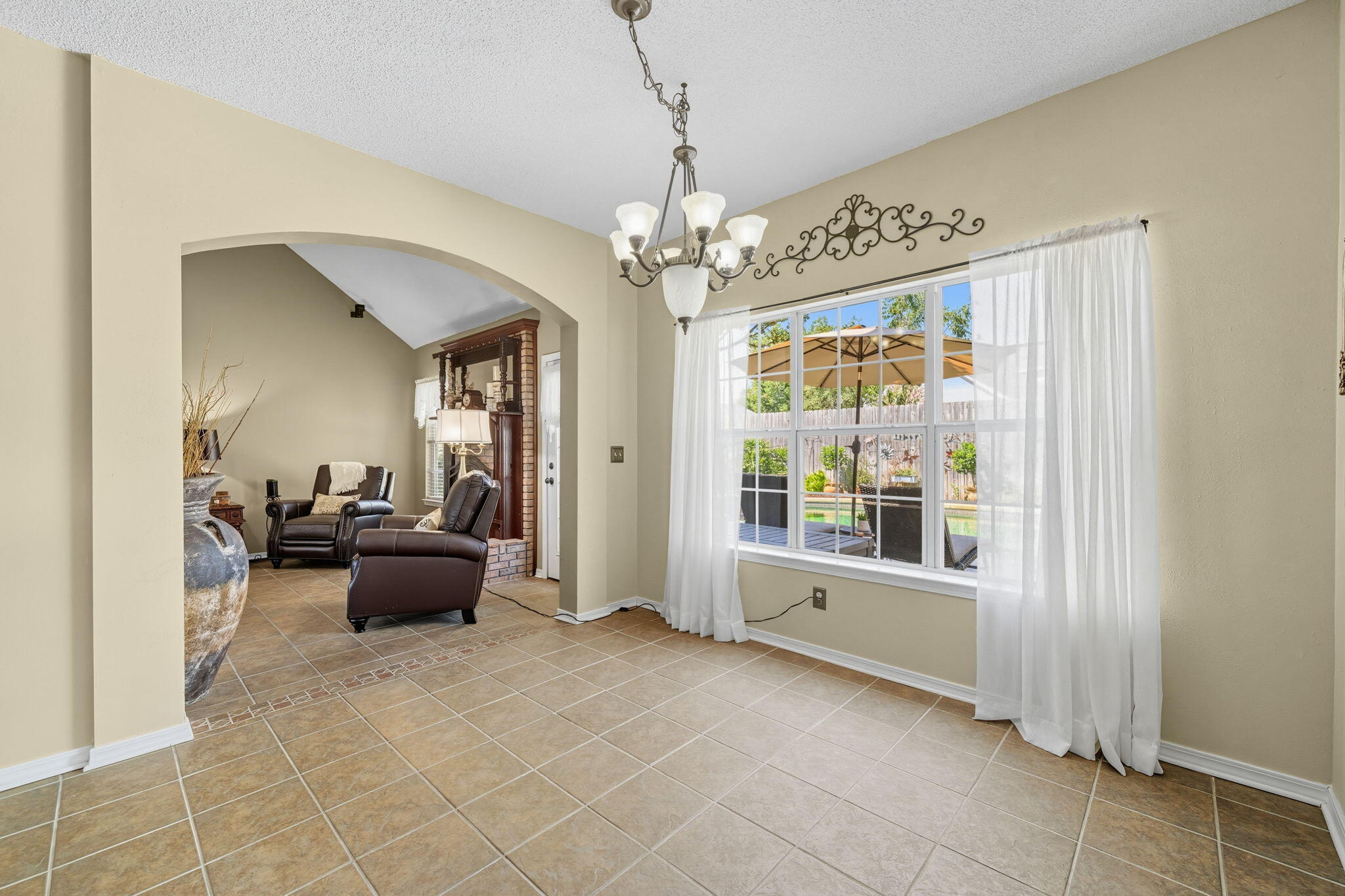 BRIDGEPORT COLONY - Residential