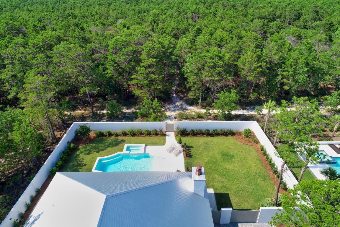 PINES OF BLUE MOUNTAIN - Residential