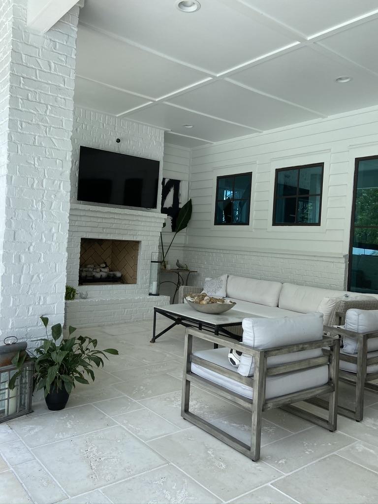 PINES OF BLUE MOUNTAIN - Residential