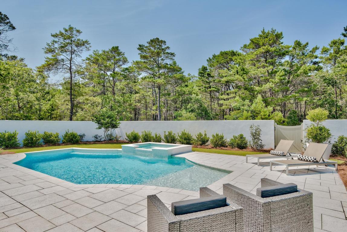 PINES OF BLUE MOUNTAIN - Residential