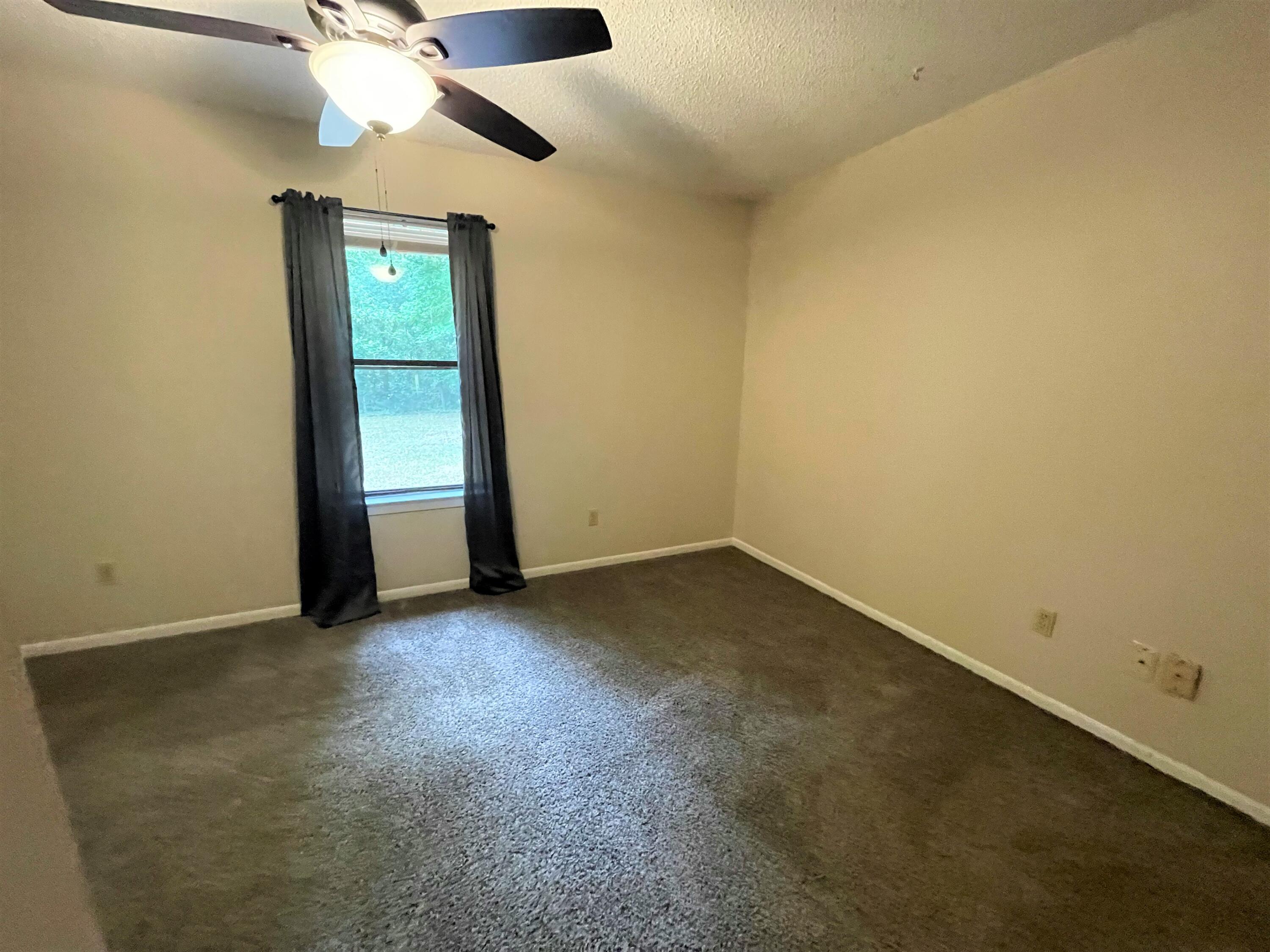 MORRIS ADDN TO CRESTVIEW - Residential Lease