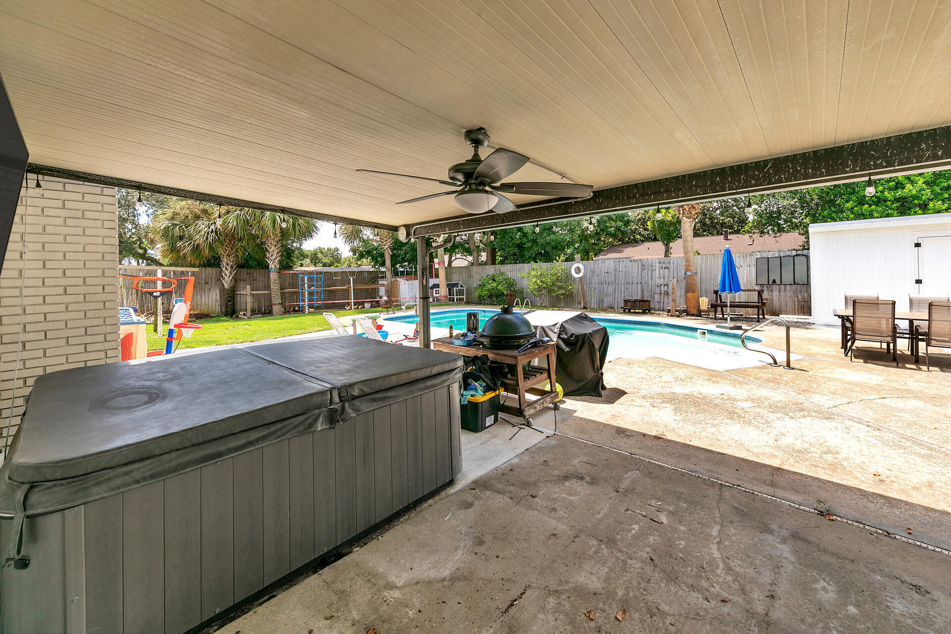 Spring Lake 2nd Add Lot 12 BLK H - Residential