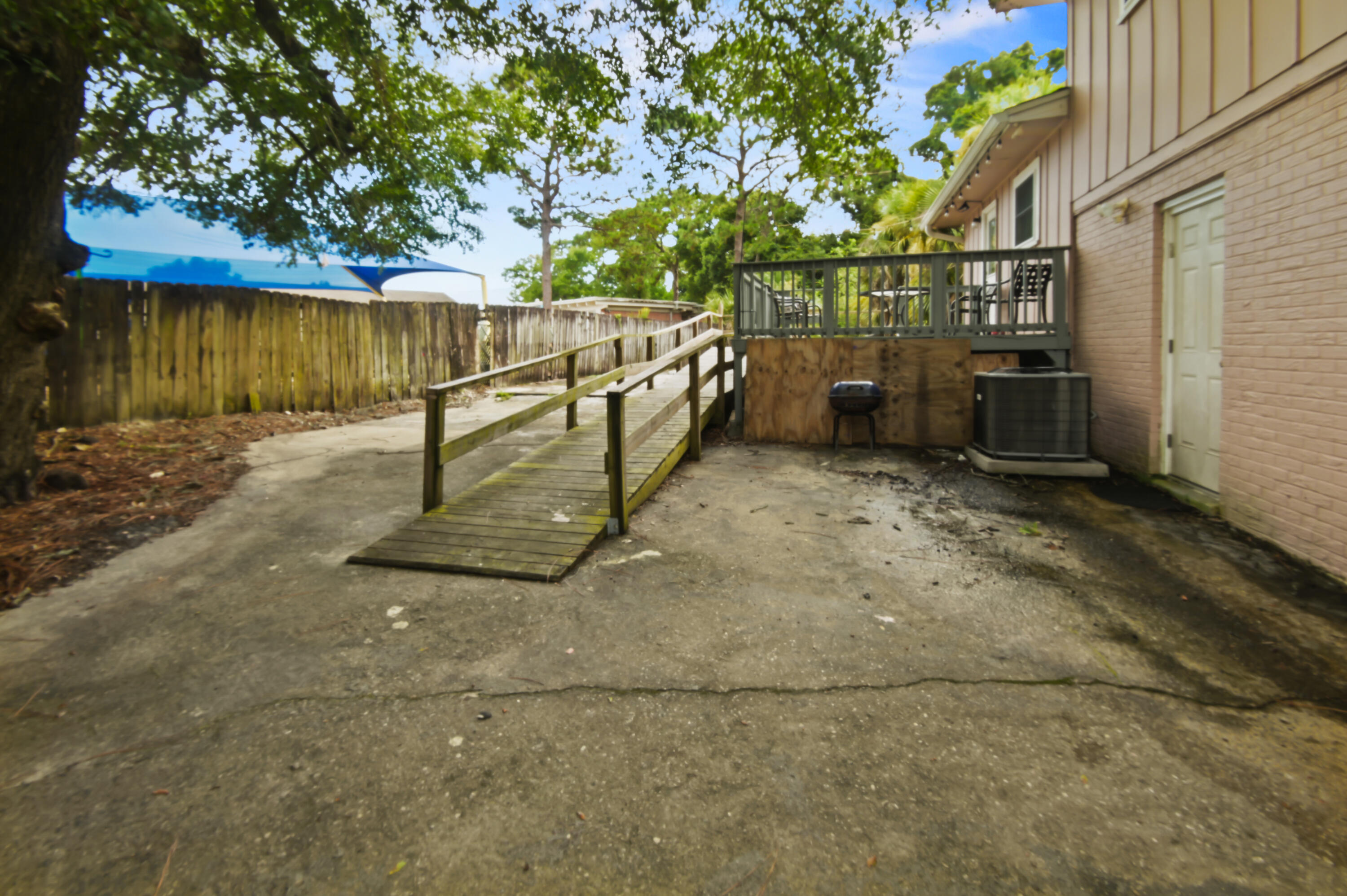 THORNTON PLACE - Residential