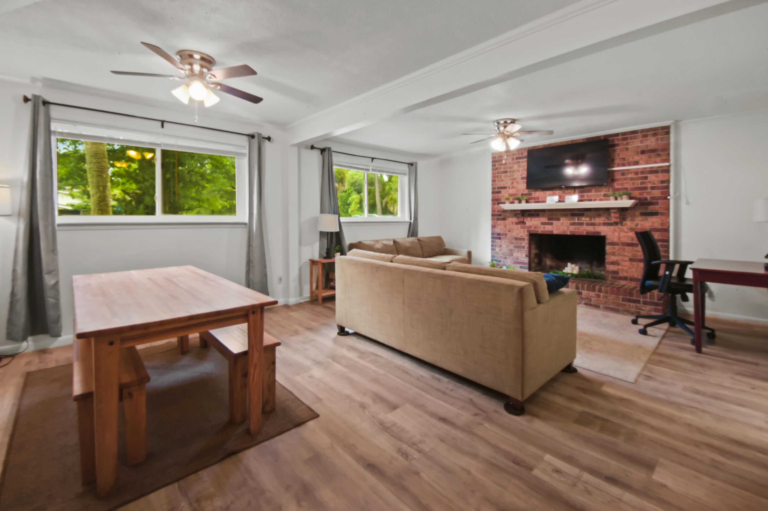 THORNTON PLACE - Residential