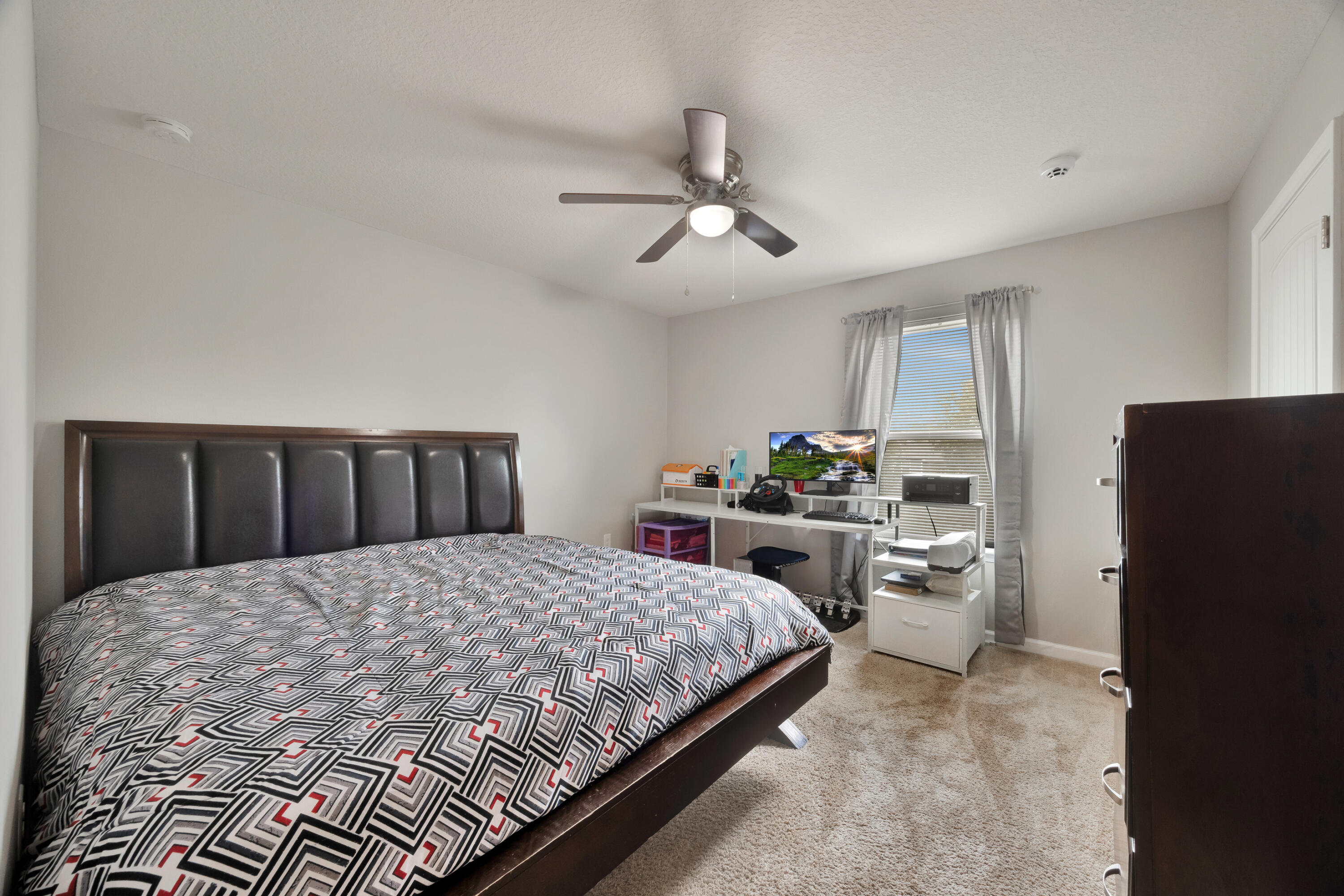 PARTRIDGE HILLS LOT 21 BLK E - Residential