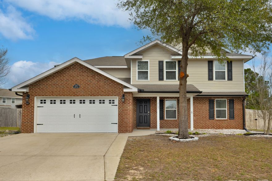 *** Move in Ready with a Large Flat Backyard! ***
Don't miss out on the amazing home, ready for new memories to be made. As you walk into the front door you enter a large open airy space; where your living room, kitchen, and dining space all meet each other. Perfect space to host all you friends and family. The Primary suite and ensuite are all on the first floor, also a half bath and laundry room. As you go upstairs you are greeted with a large bonus space. Your other 4 bedrooms and a full bath are also located on 2nd floor. Once you step outside you see the huge backyard, perfect for fun and entertainment. The possibilities are truly endless what you can do with it! This home is also located in a small cul-de-sac.