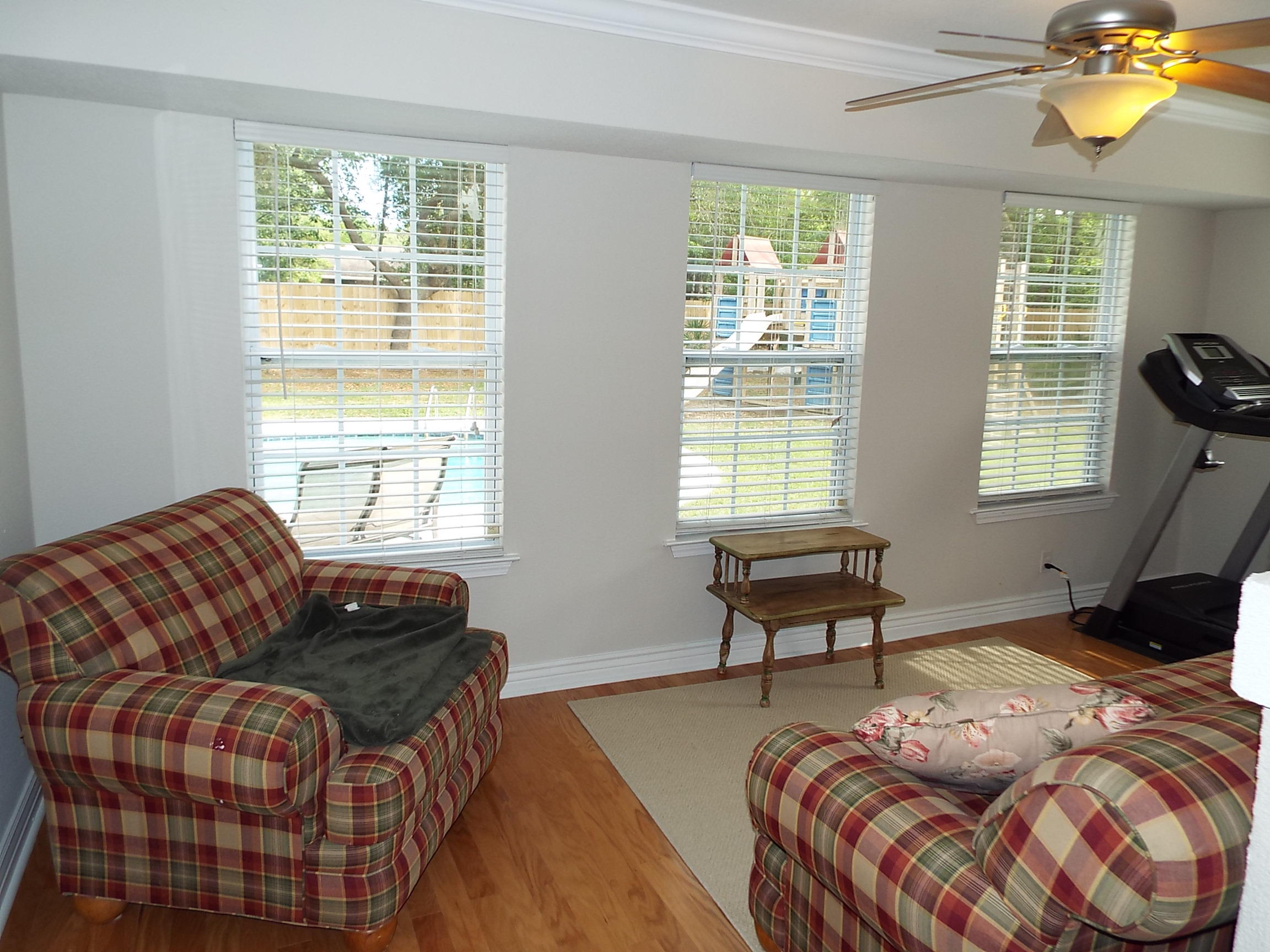 CARIBBEAN EAST UNIT 2 LOT 21 BLK H - Residential