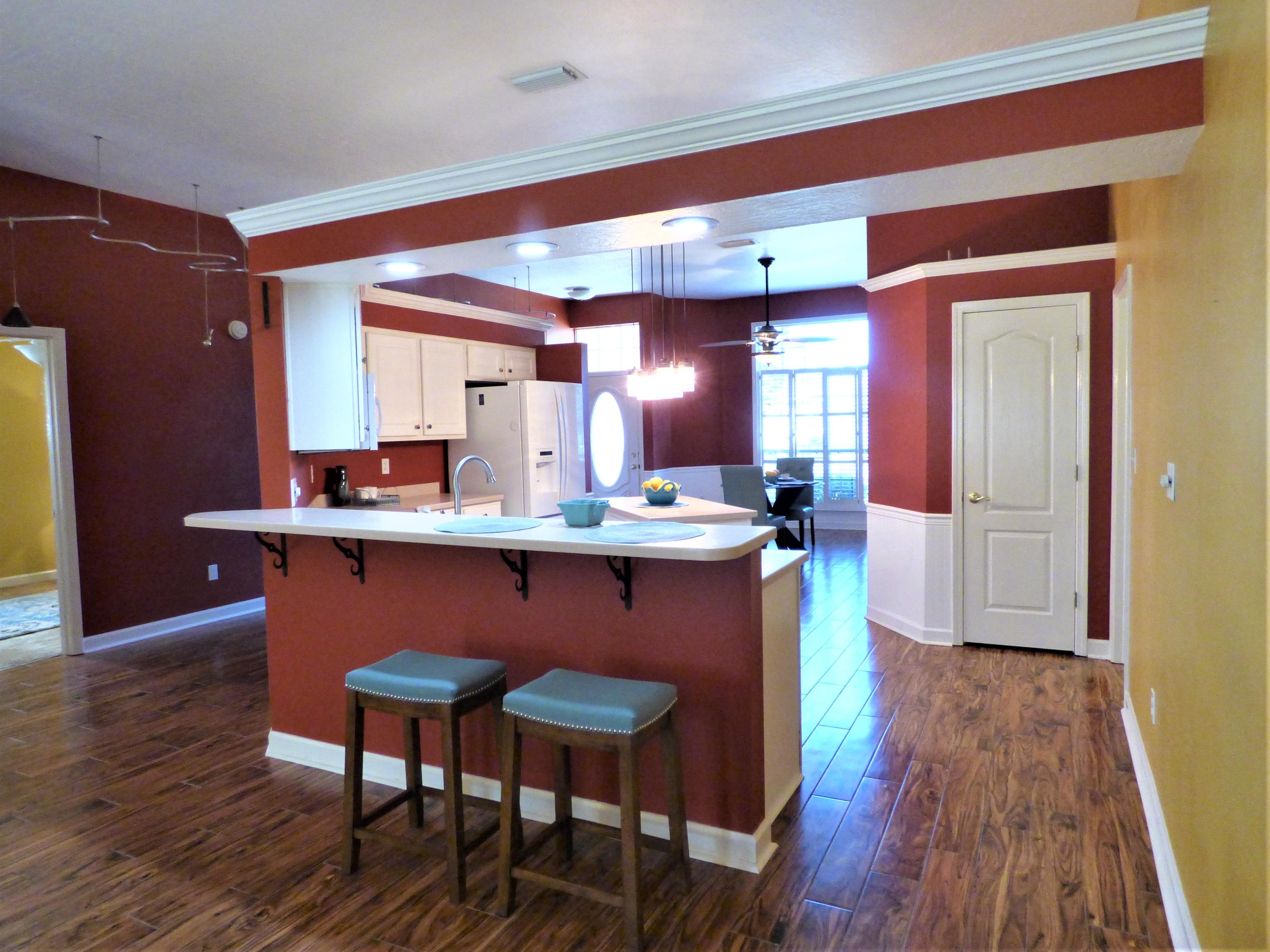 NORTH RIDGE CREEK S/D 1ST ADDN - Residential