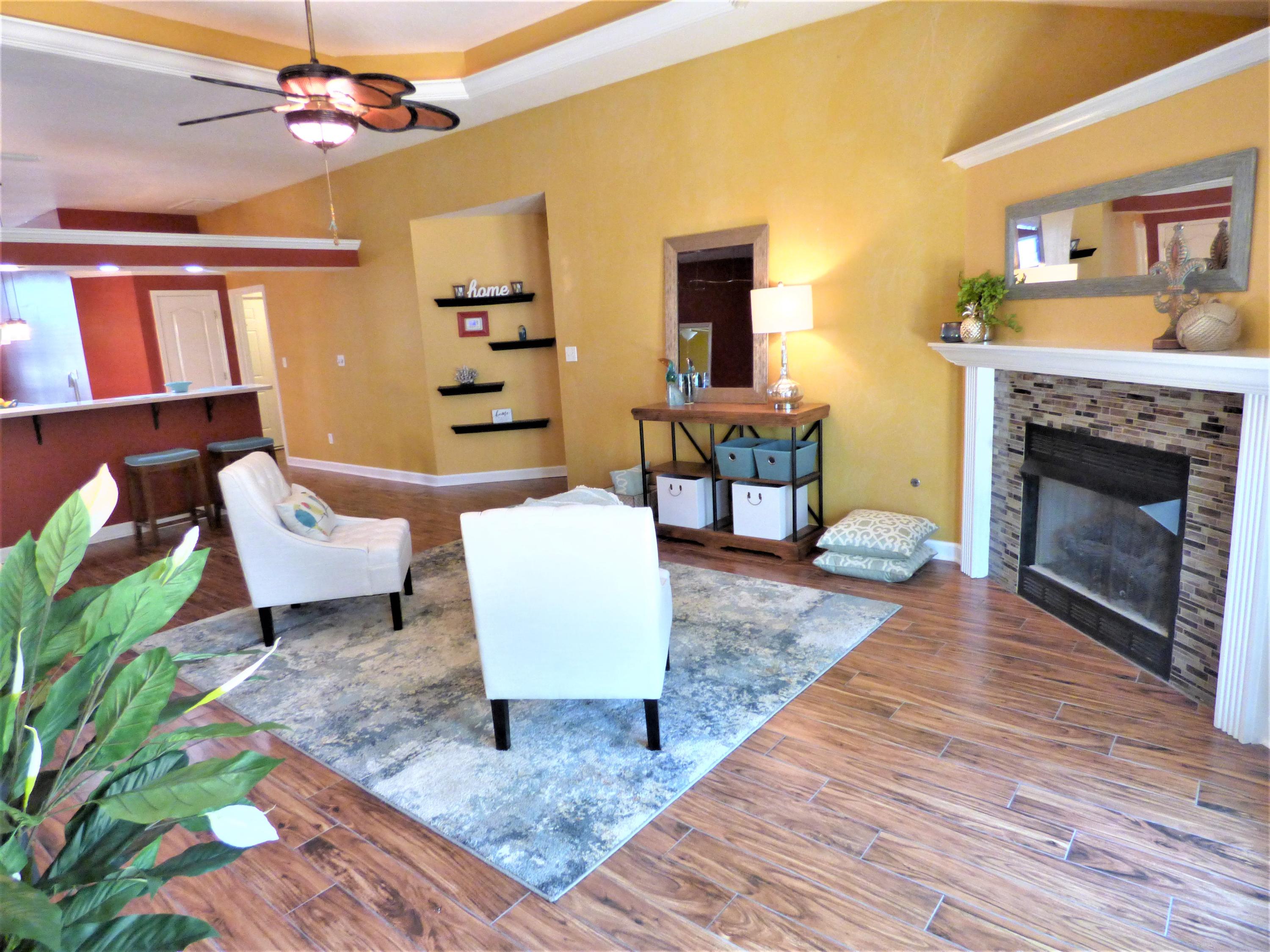 NORTH RIDGE CREEK S/D 1ST ADDN - Residential