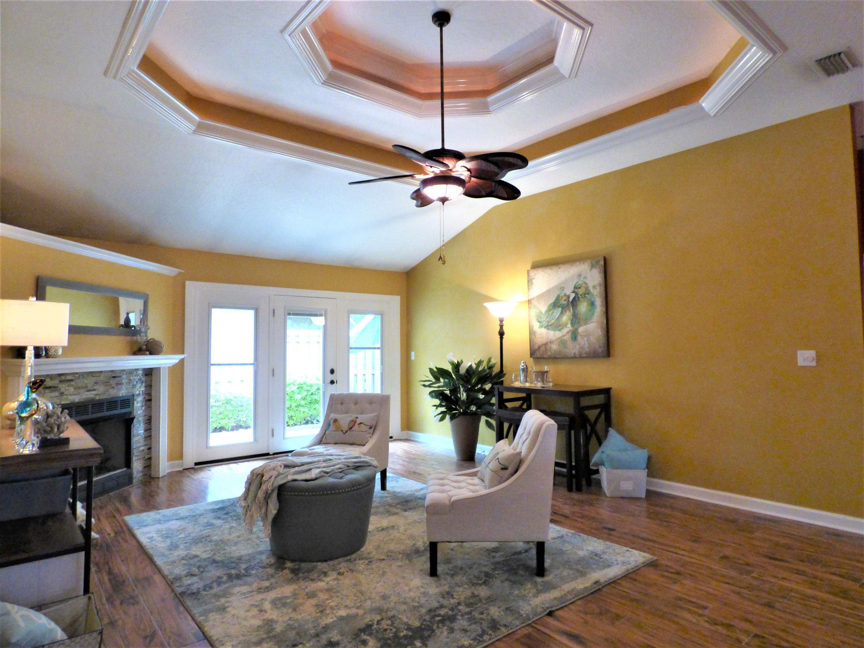 NORTH RIDGE CREEK S/D 1ST ADDN - Residential