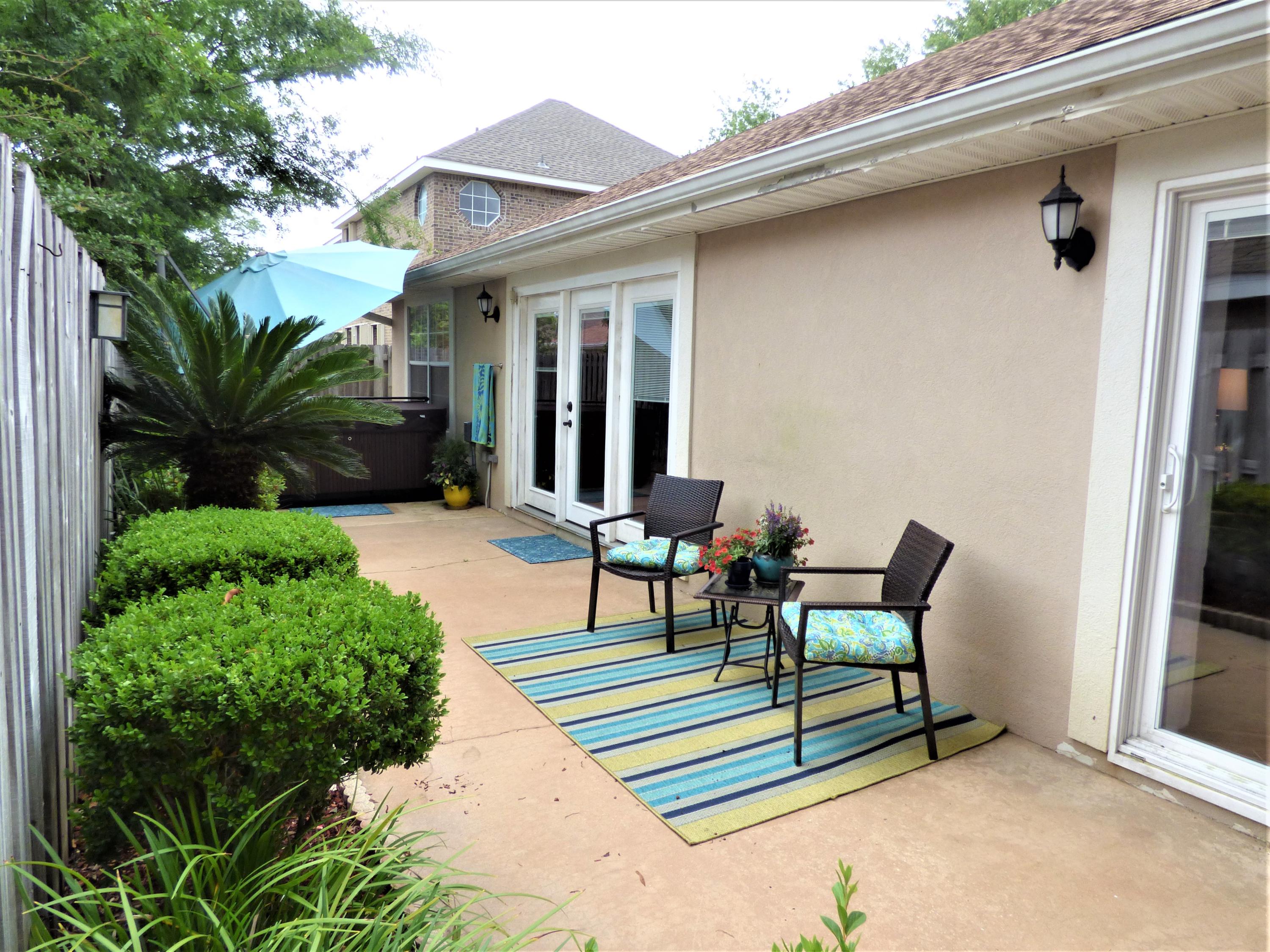 NORTH RIDGE CREEK S/D 1ST ADDN - Residential