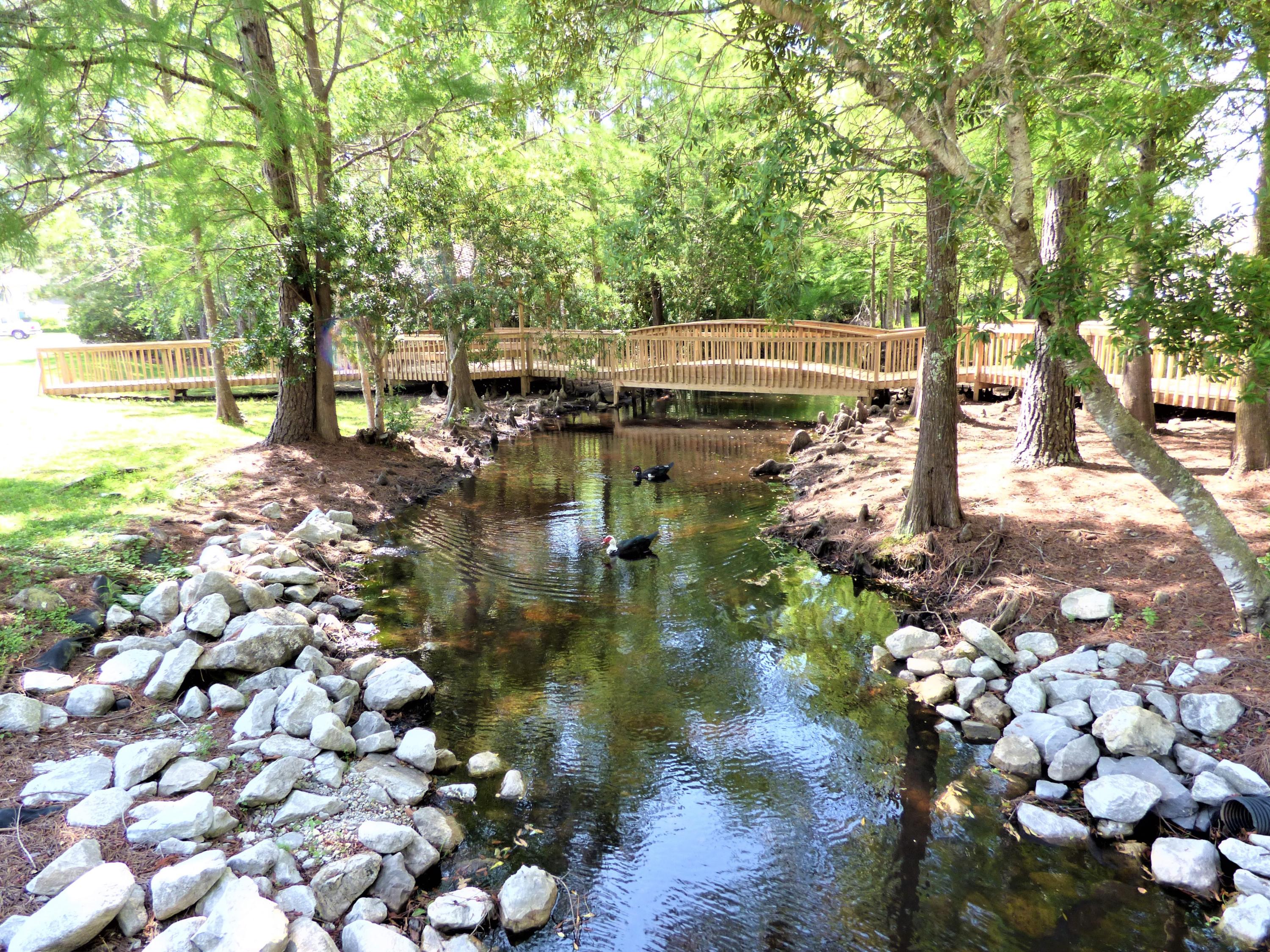 NORTH RIDGE CREEK S/D 1ST ADDN - Residential