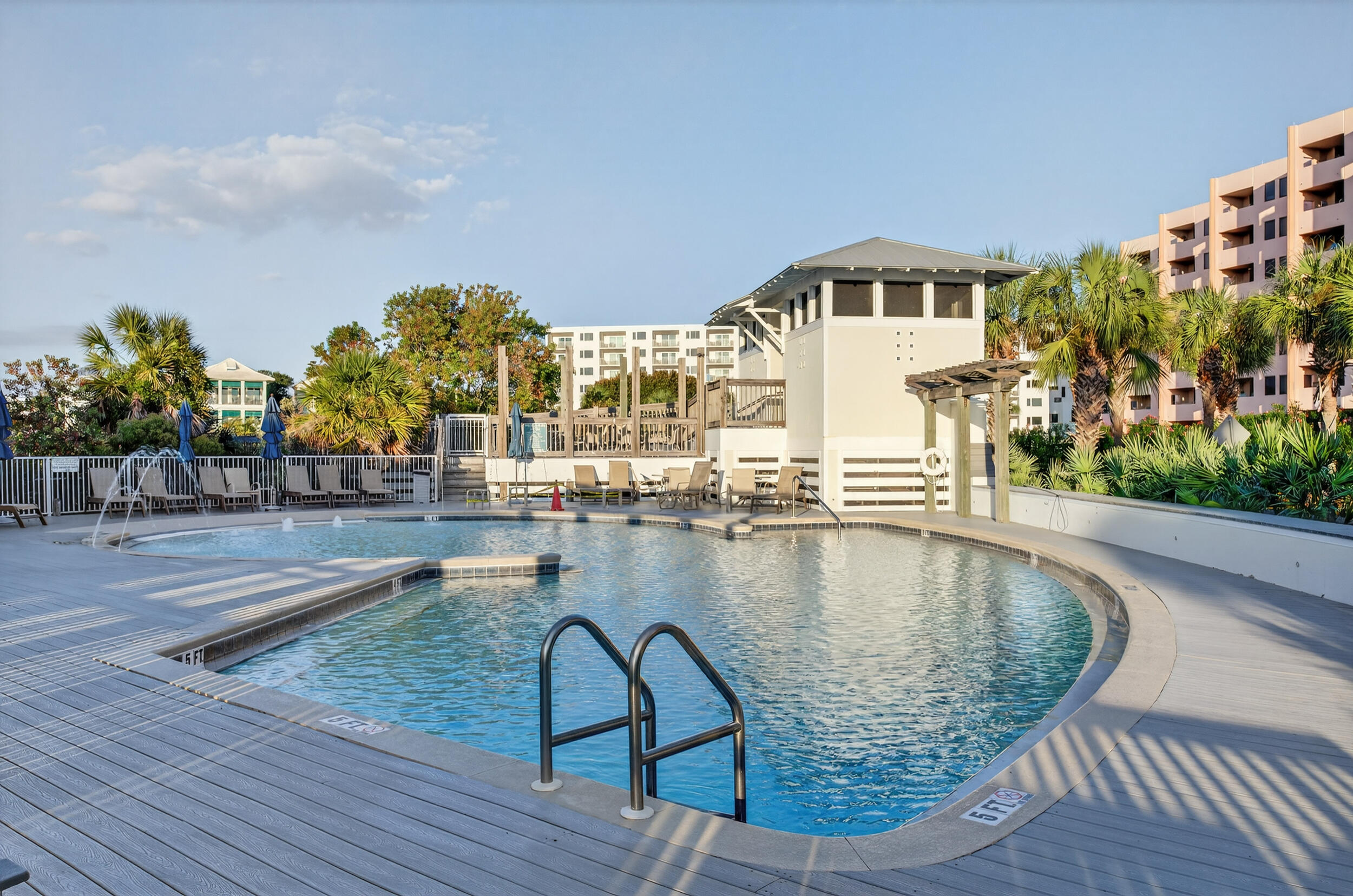 DESTIN POINTE - Residential