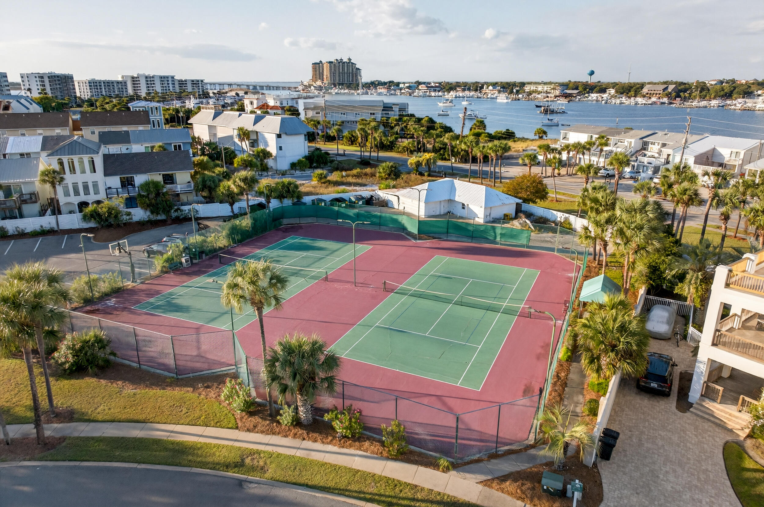 DESTIN POINTE - Residential