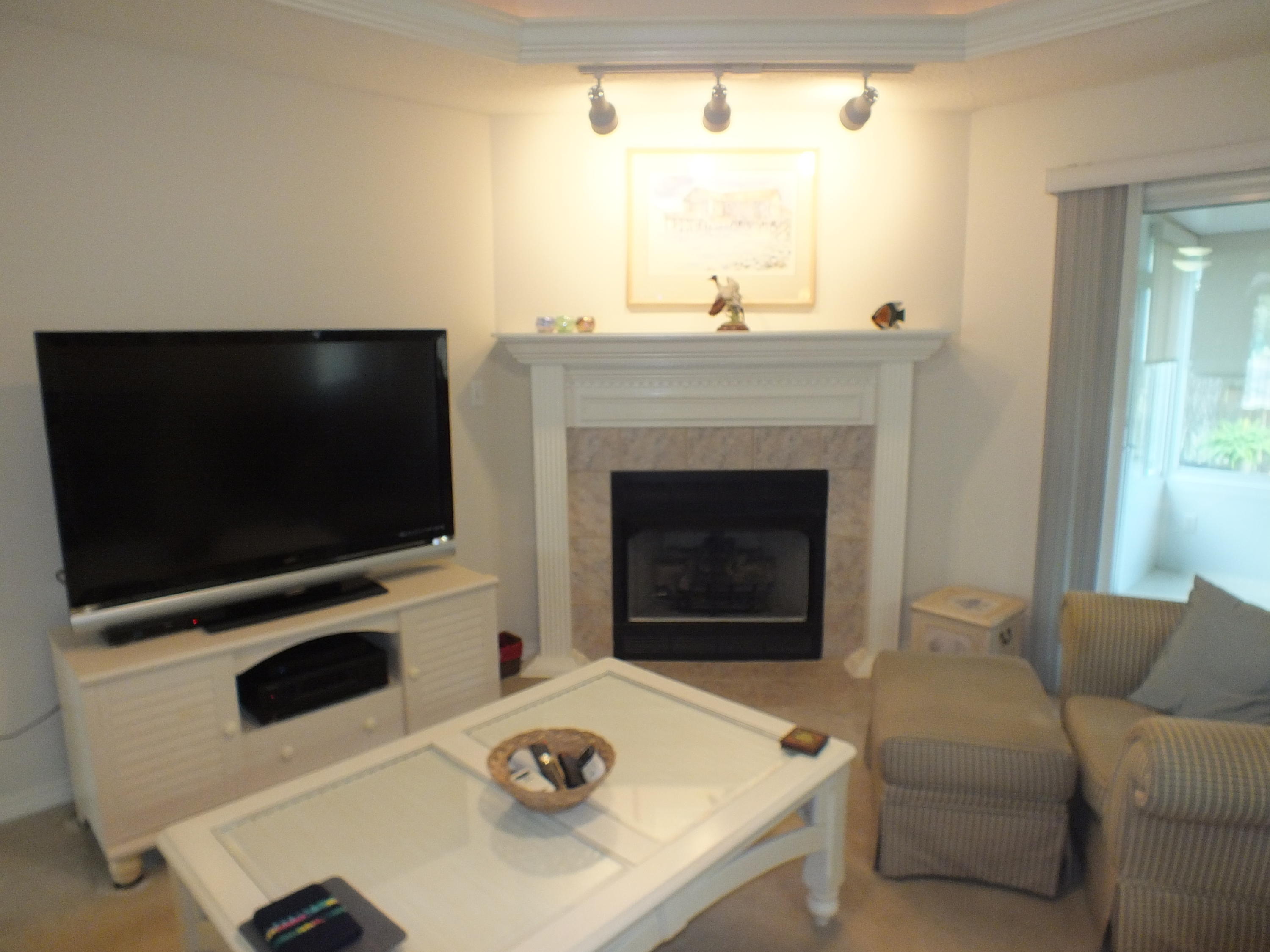 OAK PARK ESTATES - Residential