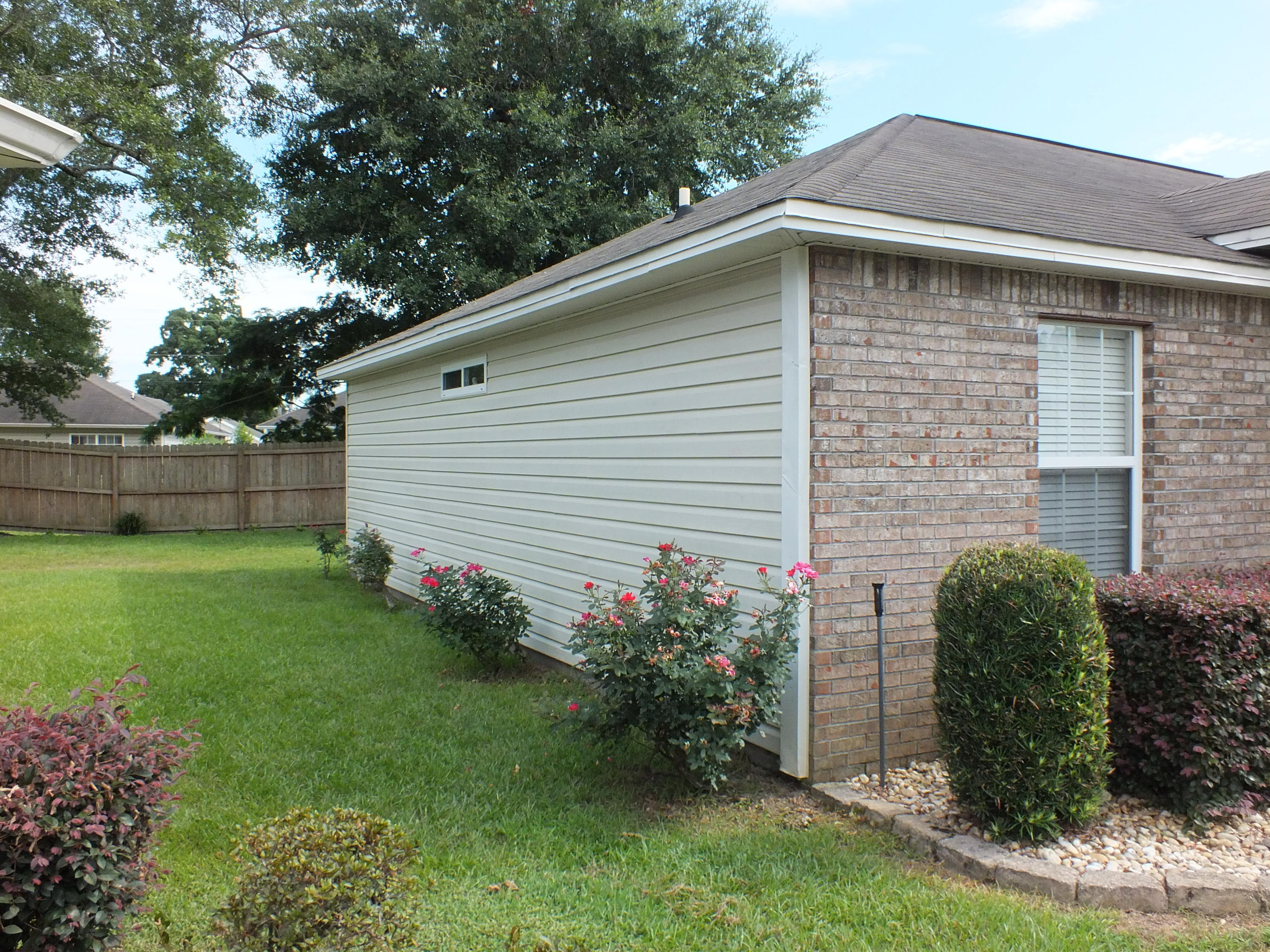 OAK PARK ESTATES - Residential