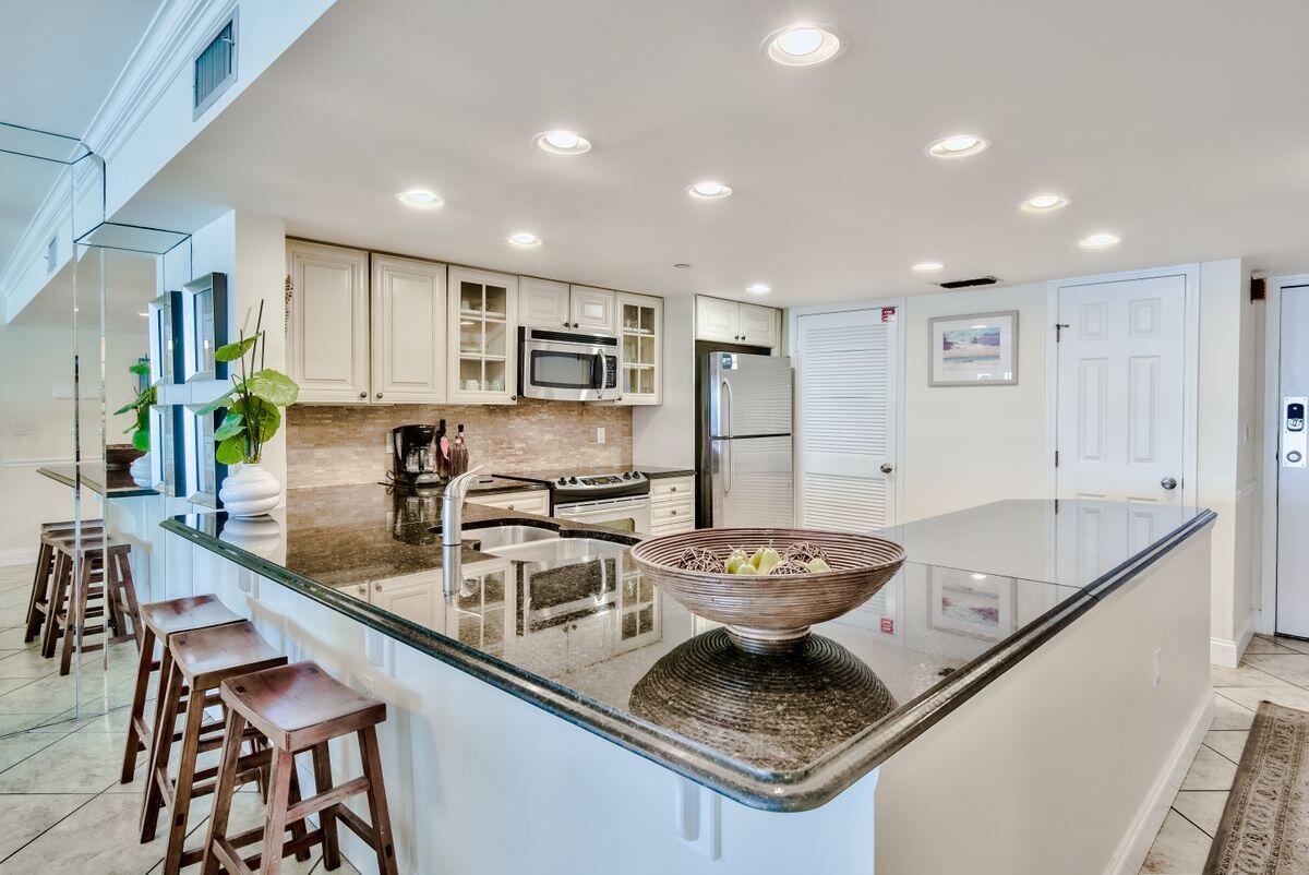 BREAKERS EAST CONDO - Residential