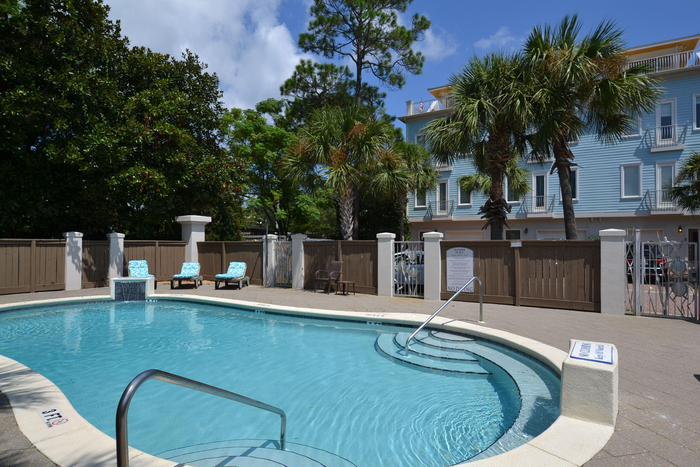 SUMMER PLACE - Residential