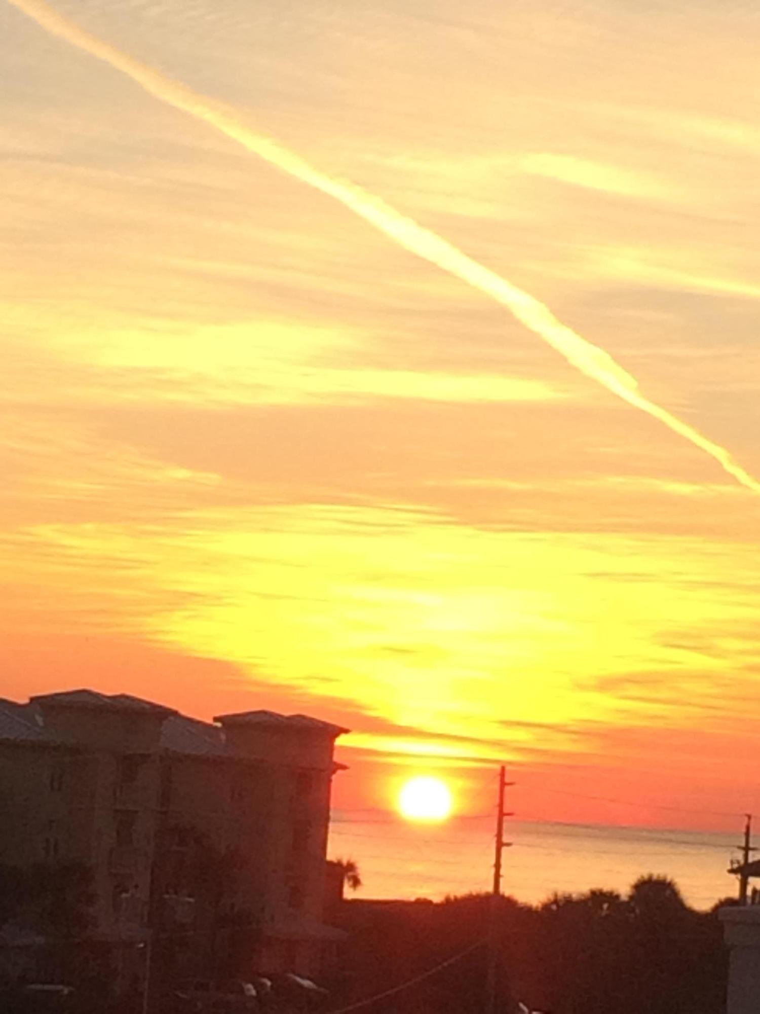 SUMMER PLACE - Residential