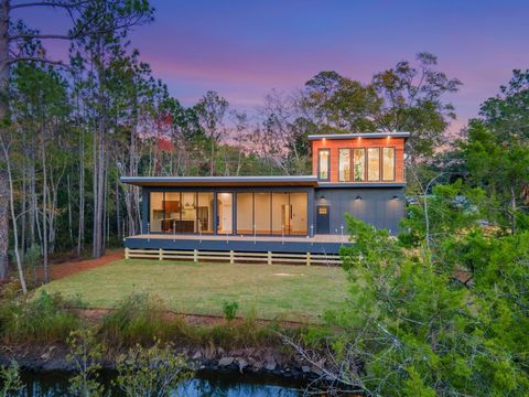 A home in Santa Rosa Beach