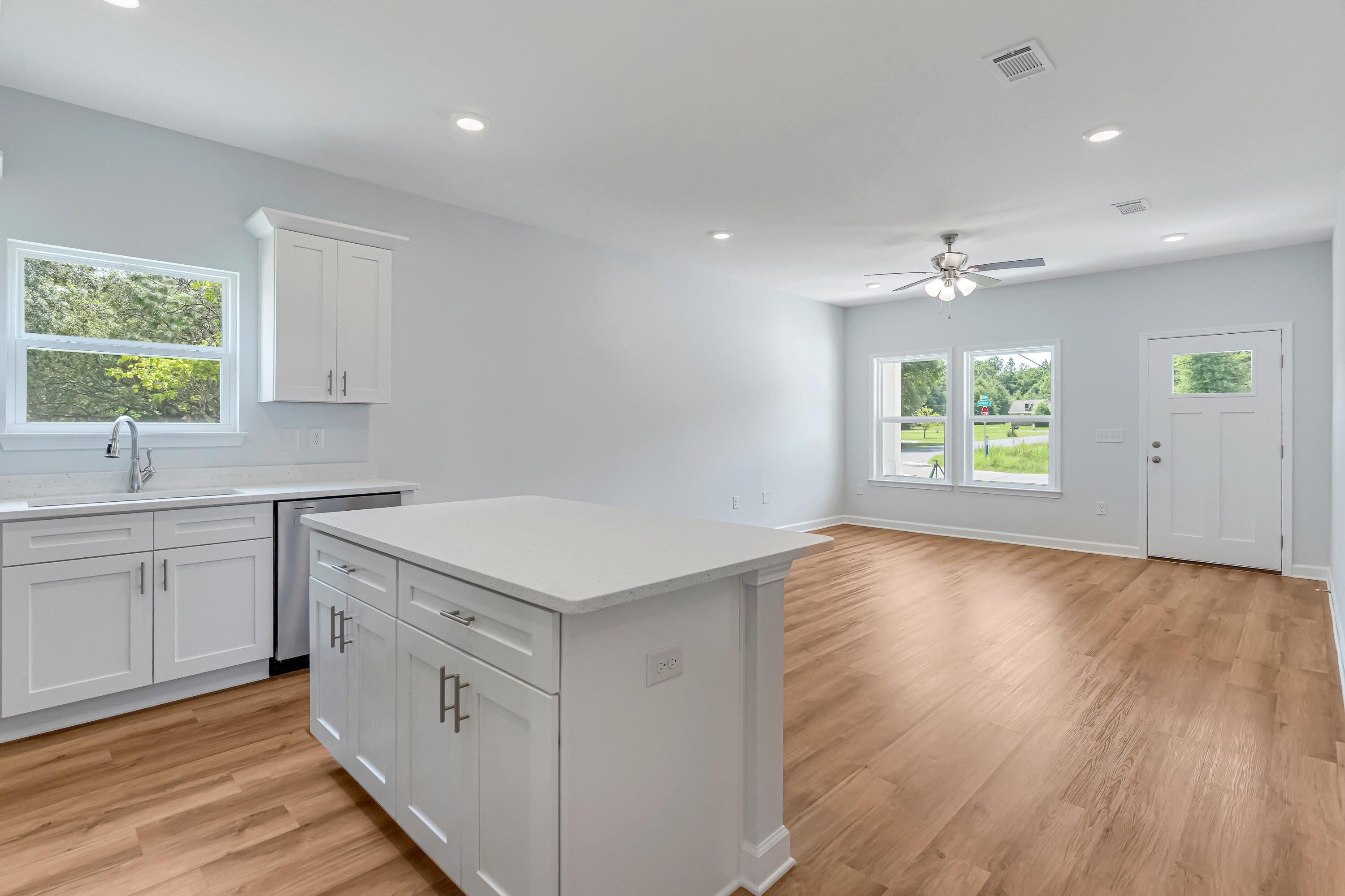 BLOSSOM GROVE - Residential