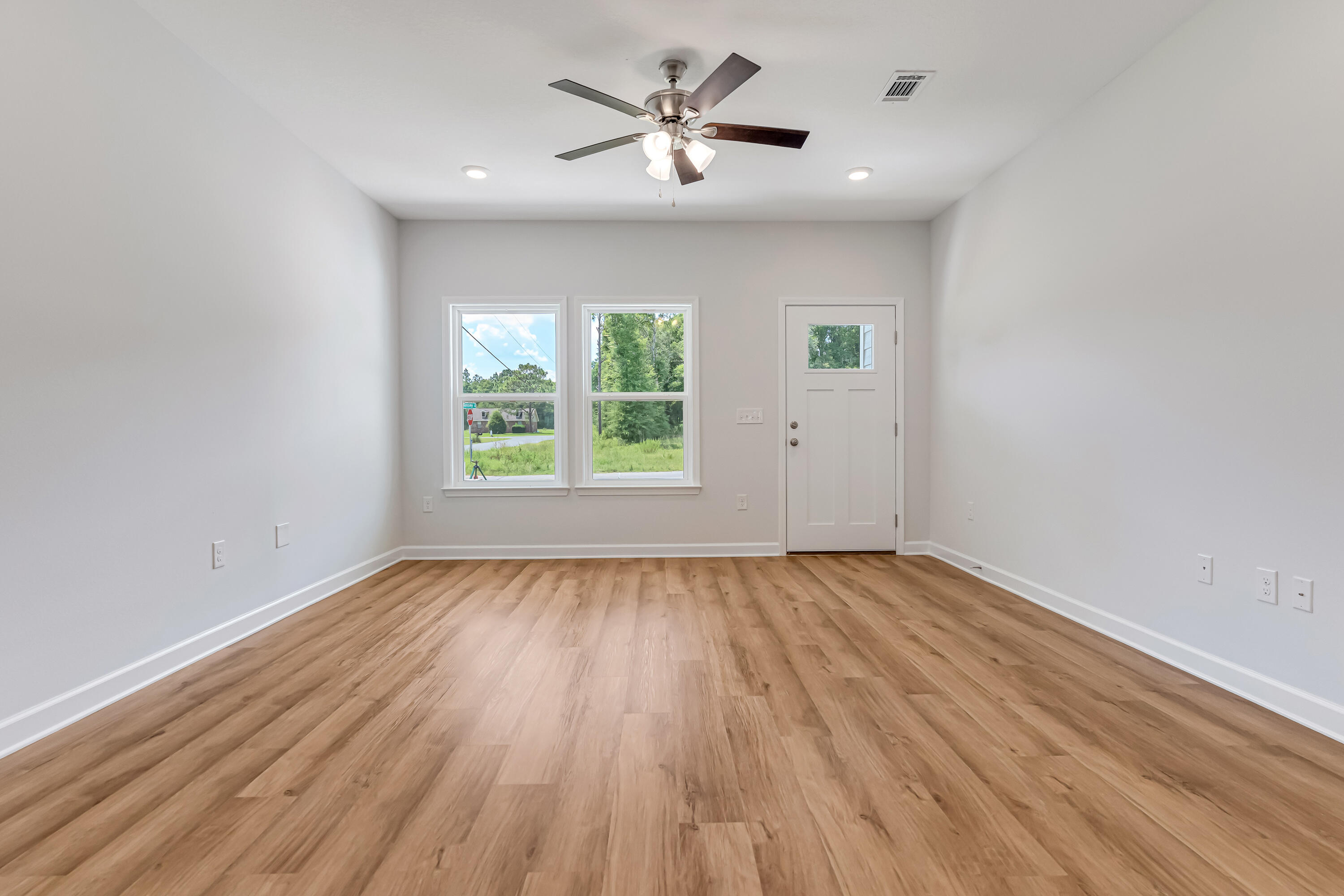 BLOSSOM GROVE - Residential