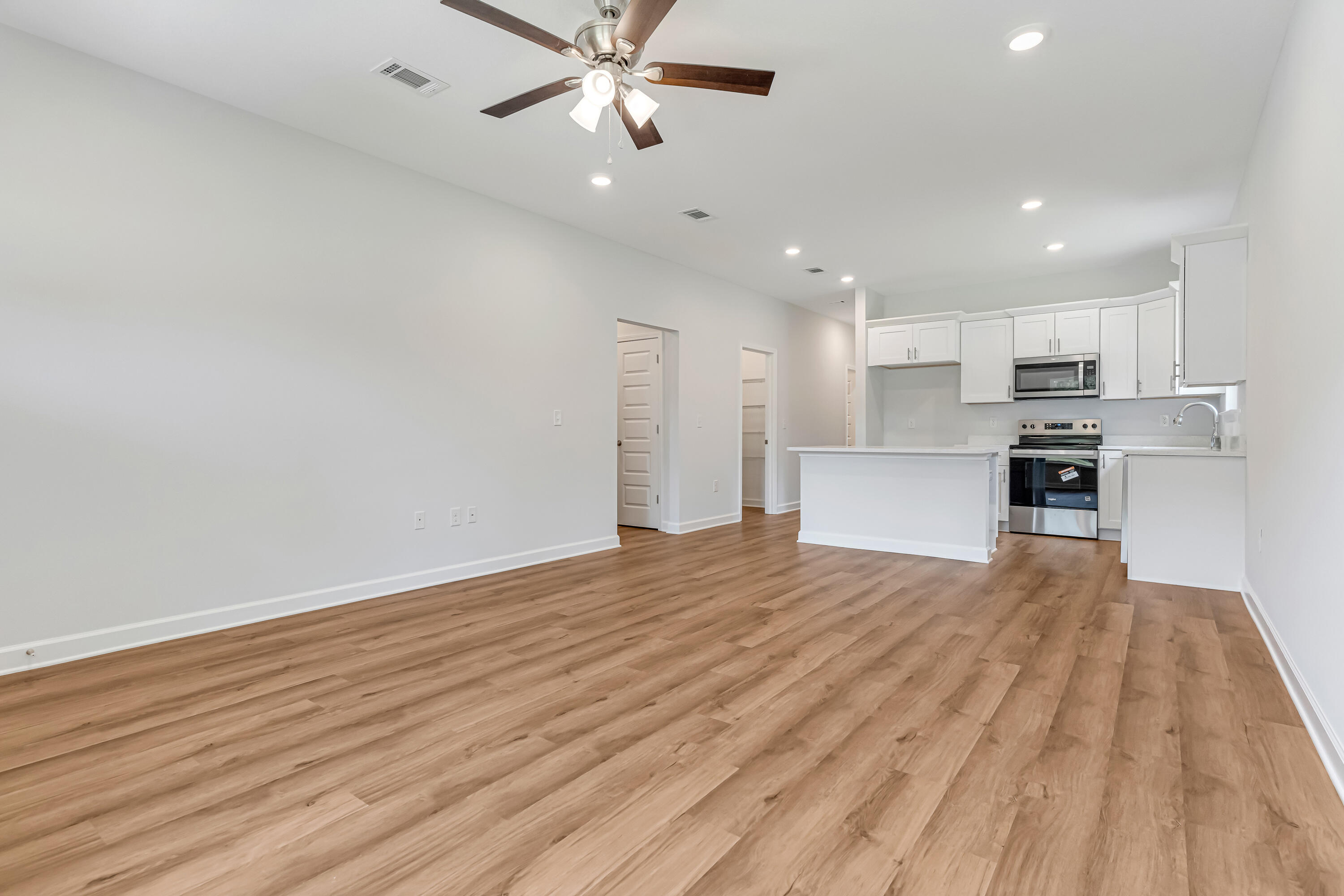 BLOSSOM GROVE - Residential