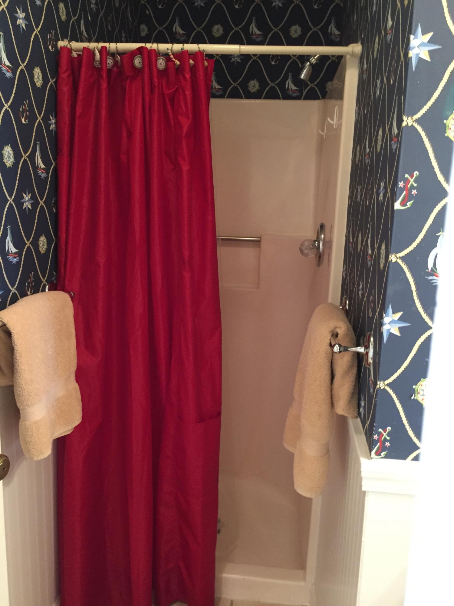 POOLSIDE VILLAS CONDO - Residential