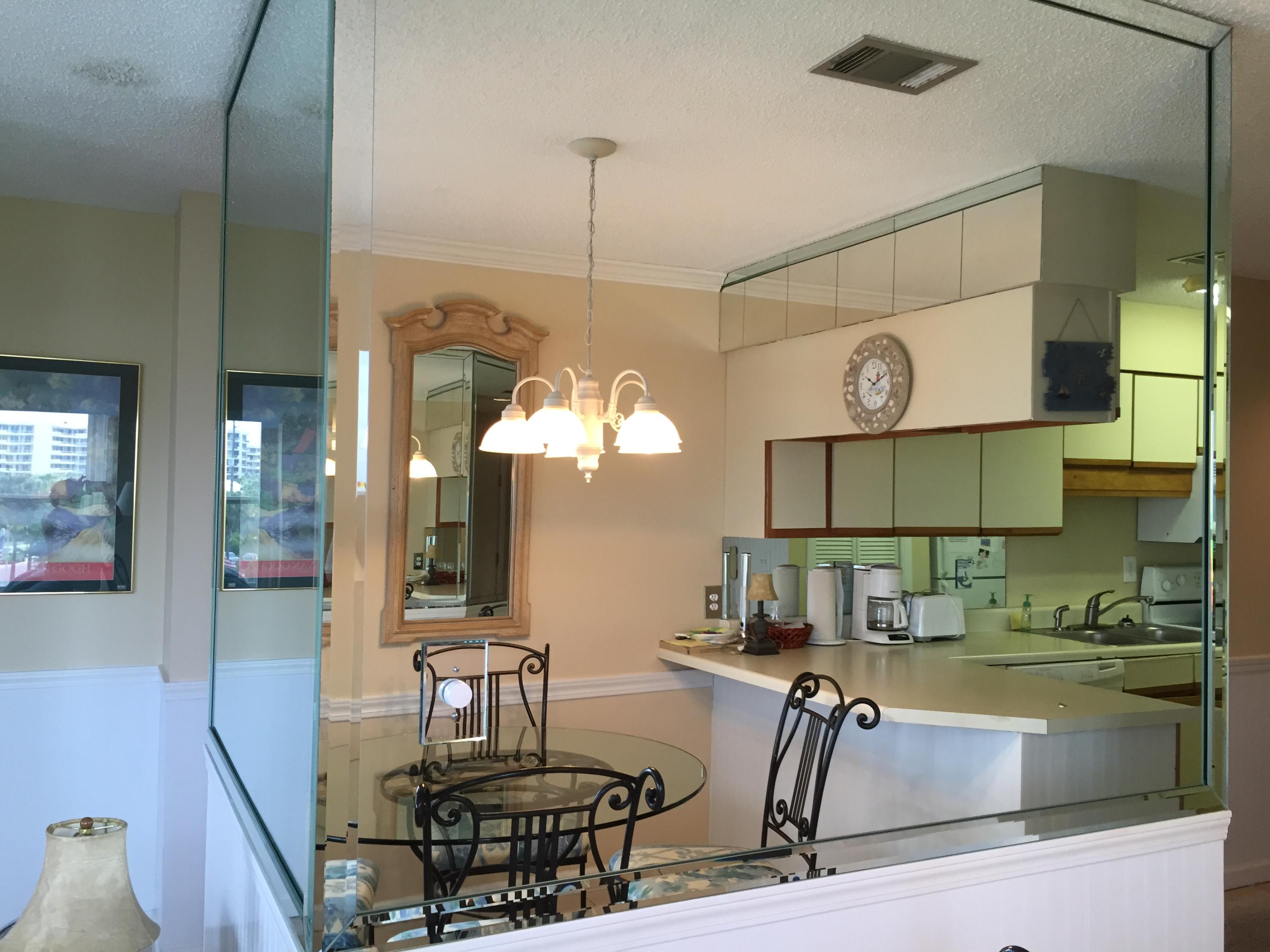 POOLSIDE VILLAS CONDO - Residential